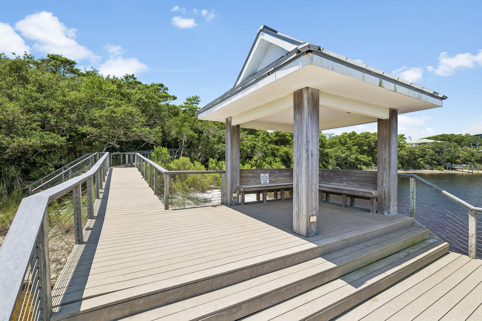 BLUE MOUNTAIN BEACH - Residential