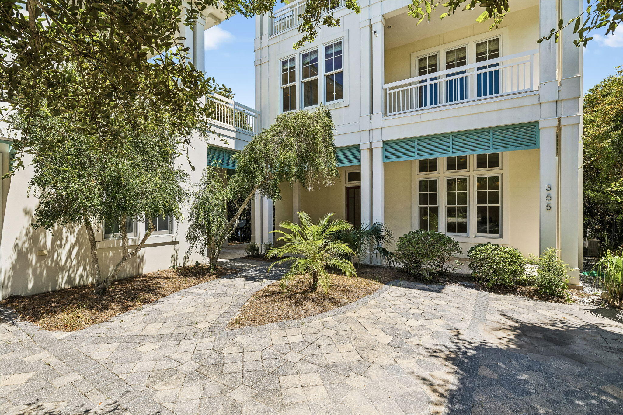 BLUE MOUNTAIN BEACH - Residential