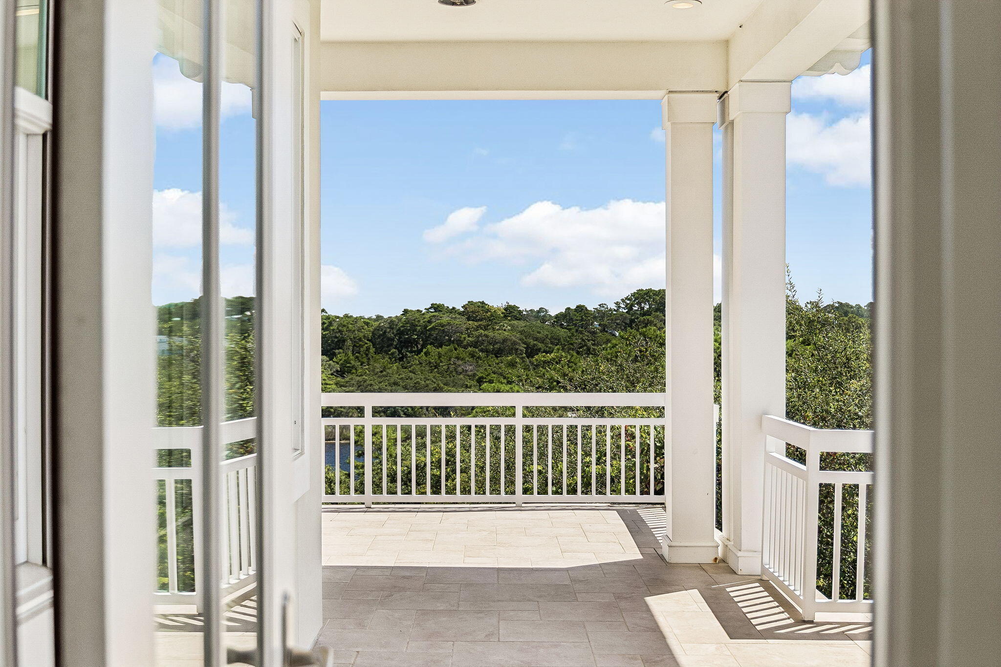 BLUE MOUNTAIN BEACH - Residential