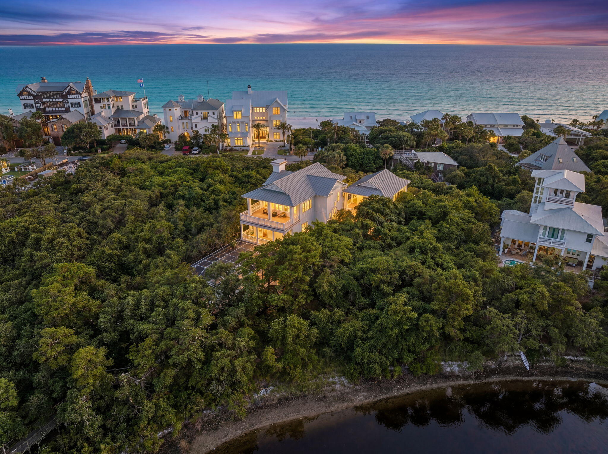 BLUE MOUNTAIN BEACH - Residential