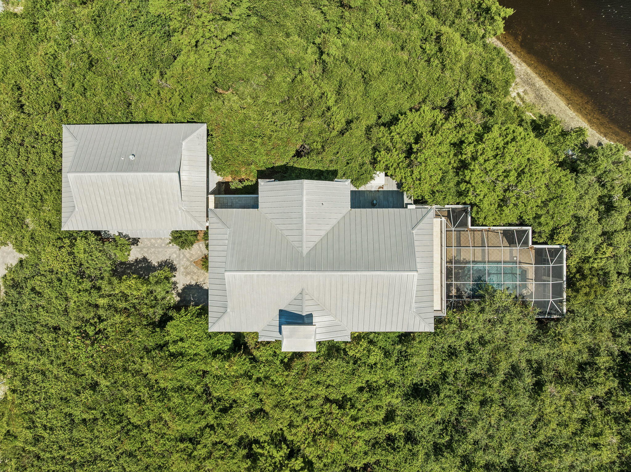 BLUE MOUNTAIN BEACH - Residential