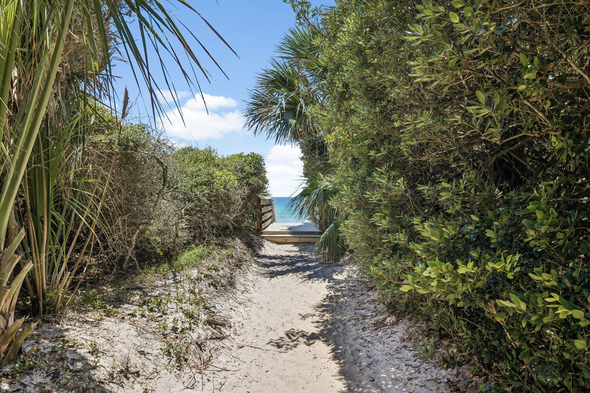 BLUE MOUNTAIN BEACH - Residential
