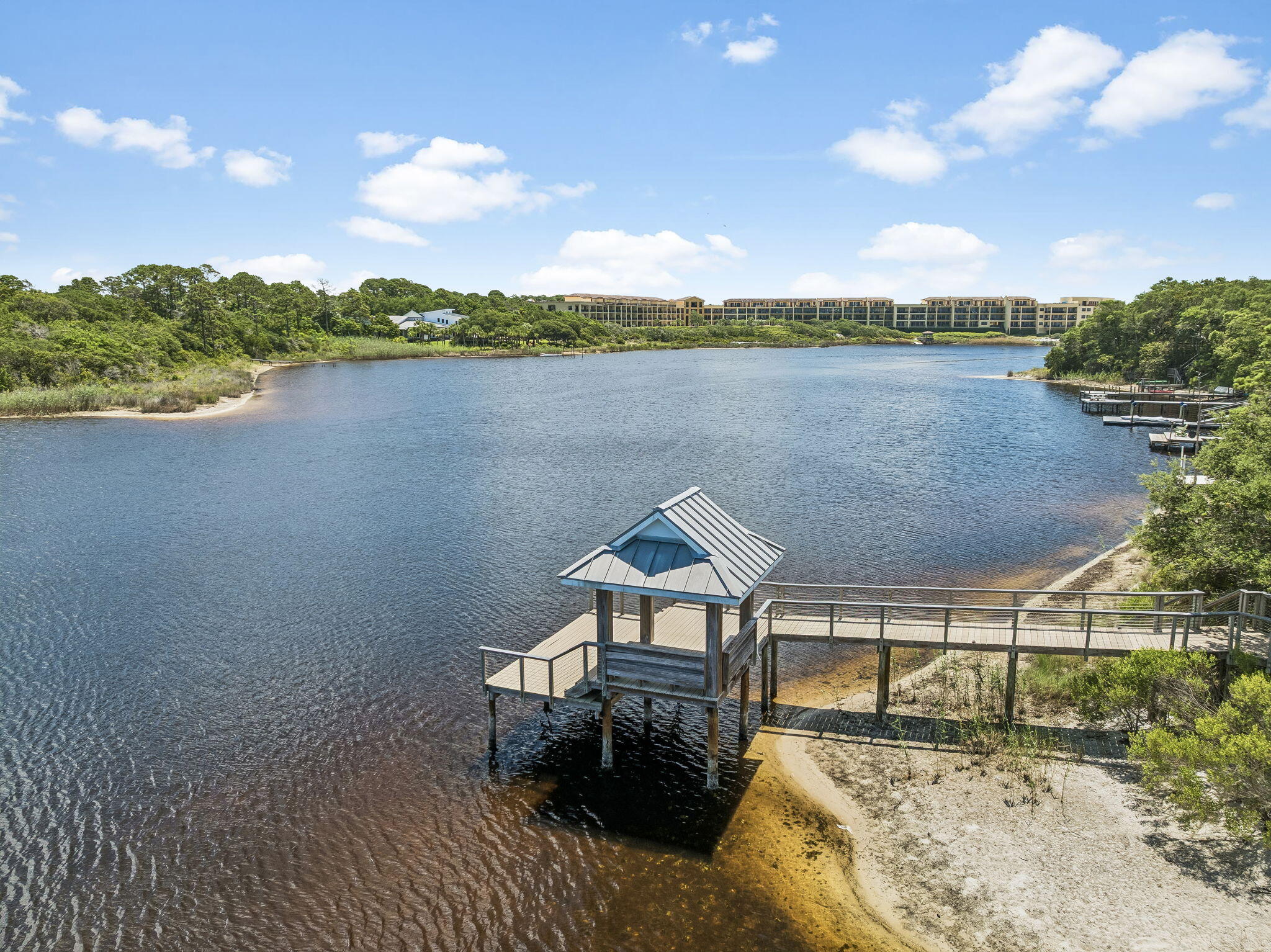BLUE MOUNTAIN BEACH - Residential