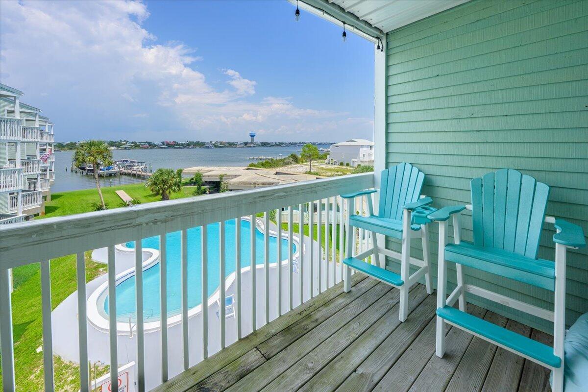 DOCKS ON OLD RIVER CONDO - Residential
