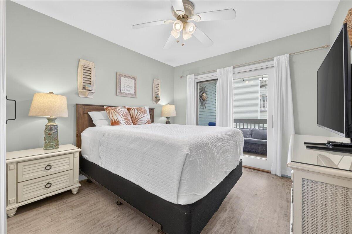 DOCKS ON OLD RIVER CONDO - Residential
