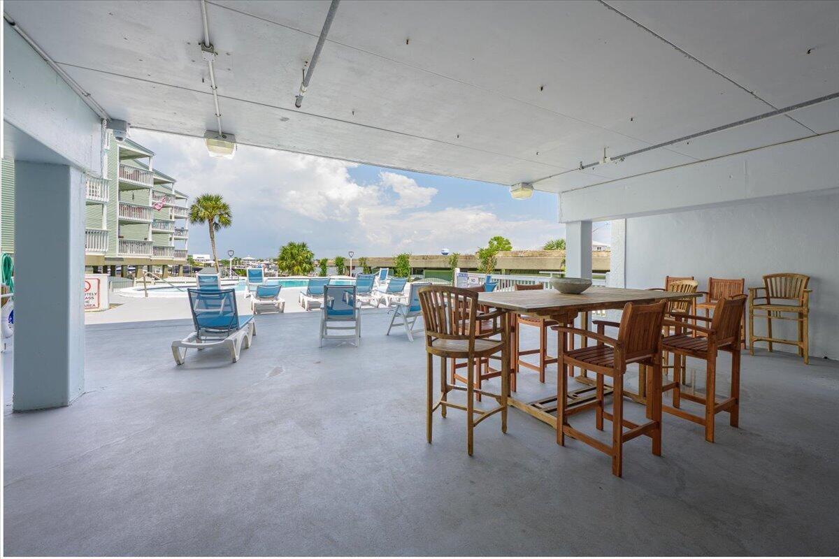 DOCKS ON OLD RIVER CONDO - Residential