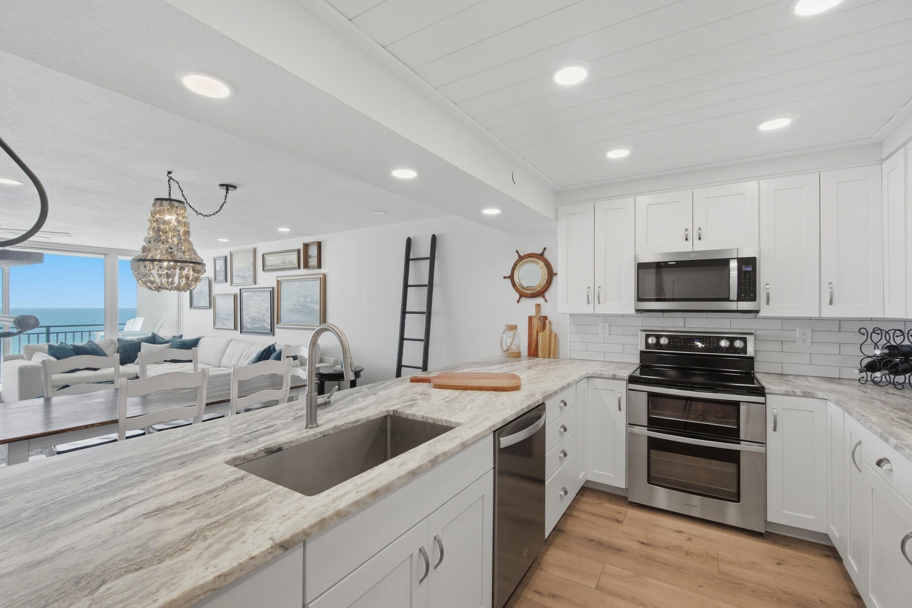 BREAKERS OF FWB PH 1 - Residential
