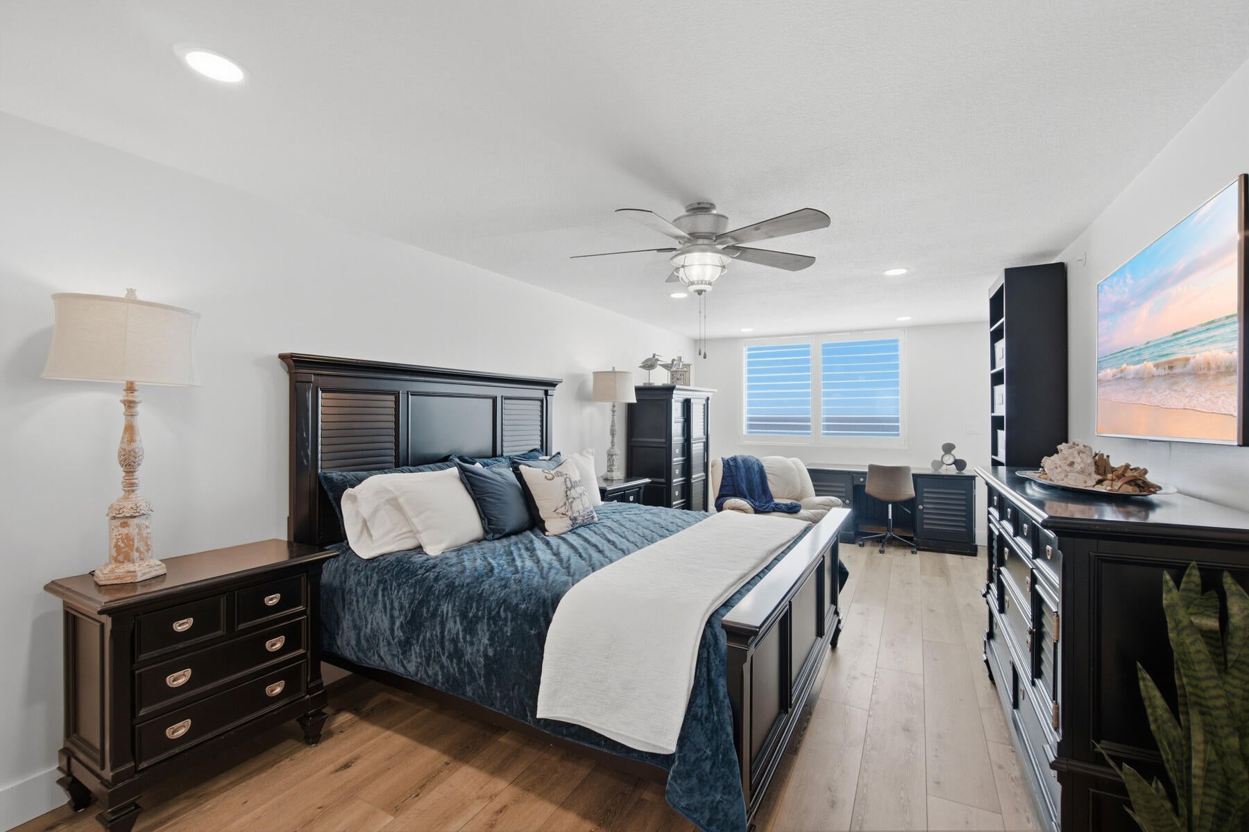 BREAKERS OF FWB PH 1 - Residential
