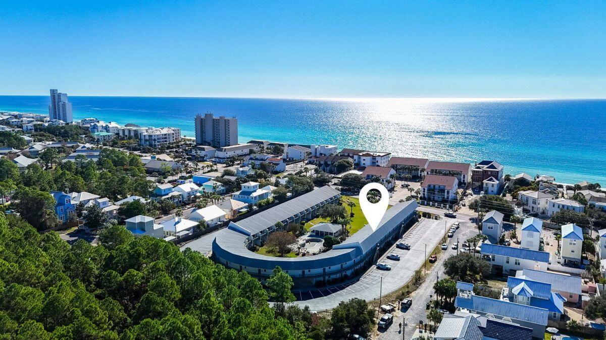 HIDDEN BEACH VILLAS CONDO - Residential