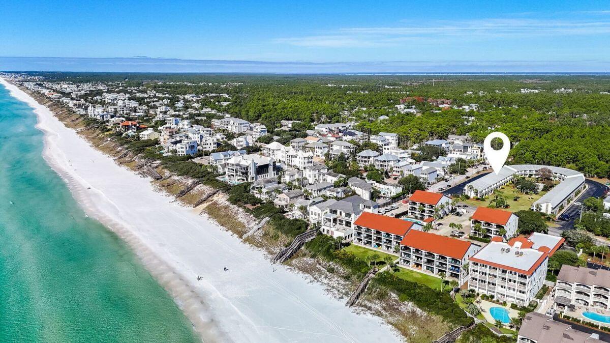 HIDDEN BEACH VILLAS CONDO - Residential
