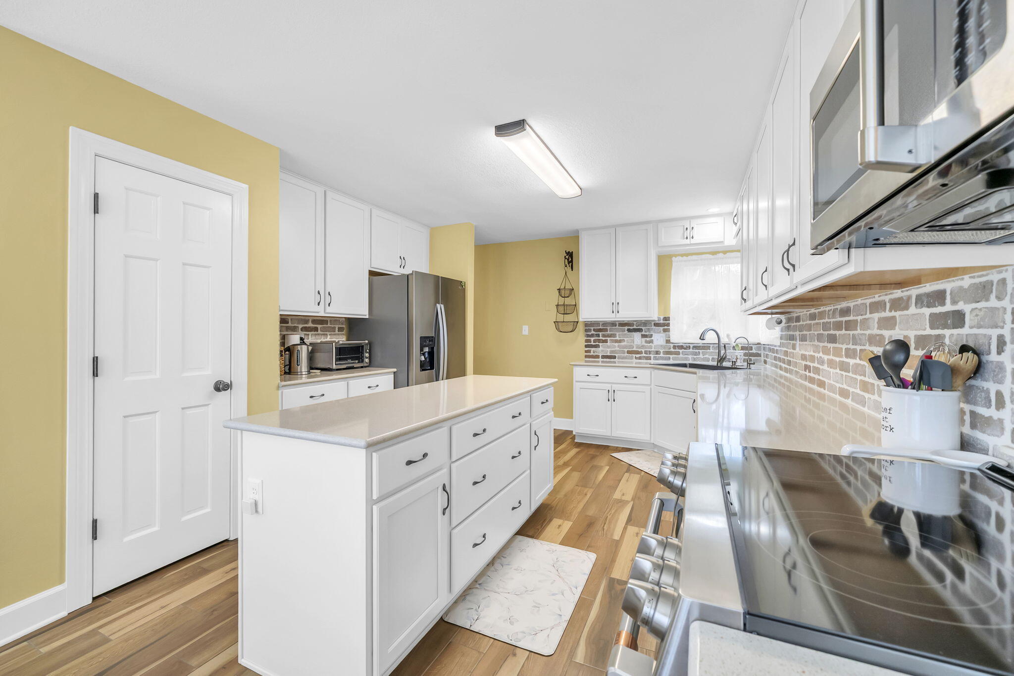 HOLLEY BY THE SEA - Residential