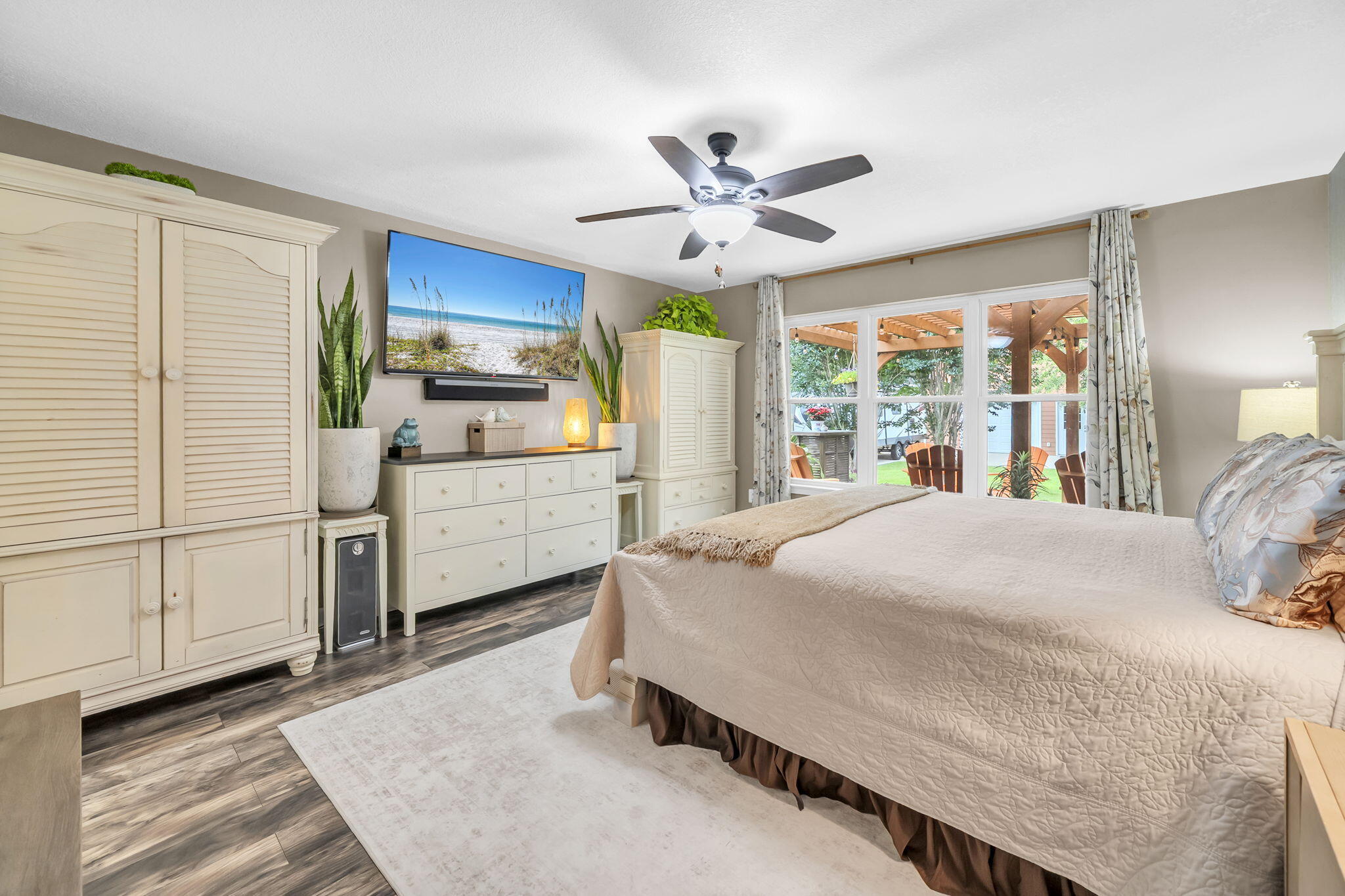 HOLLEY BY THE SEA - Residential