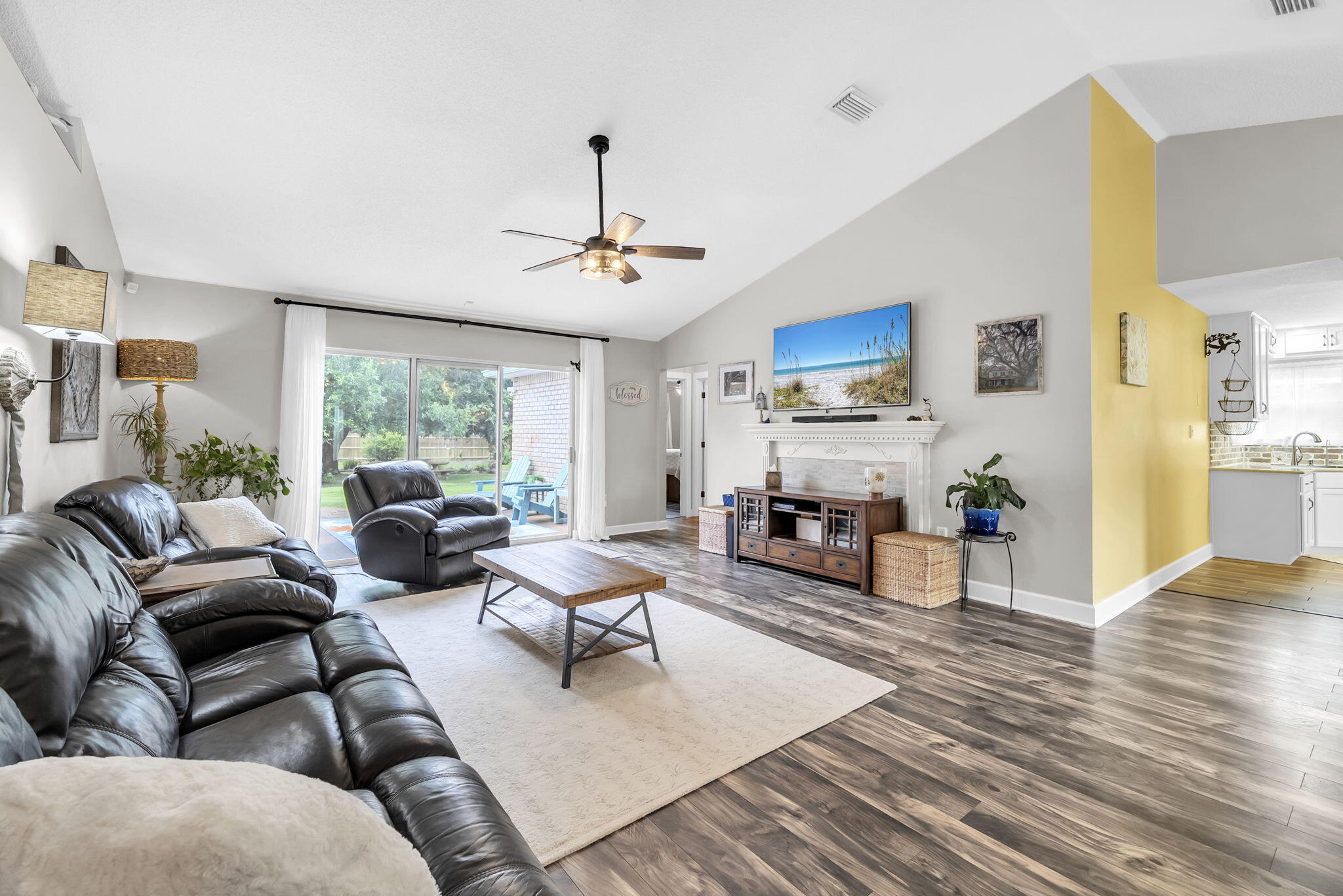HOLLEY BY THE SEA - Residential