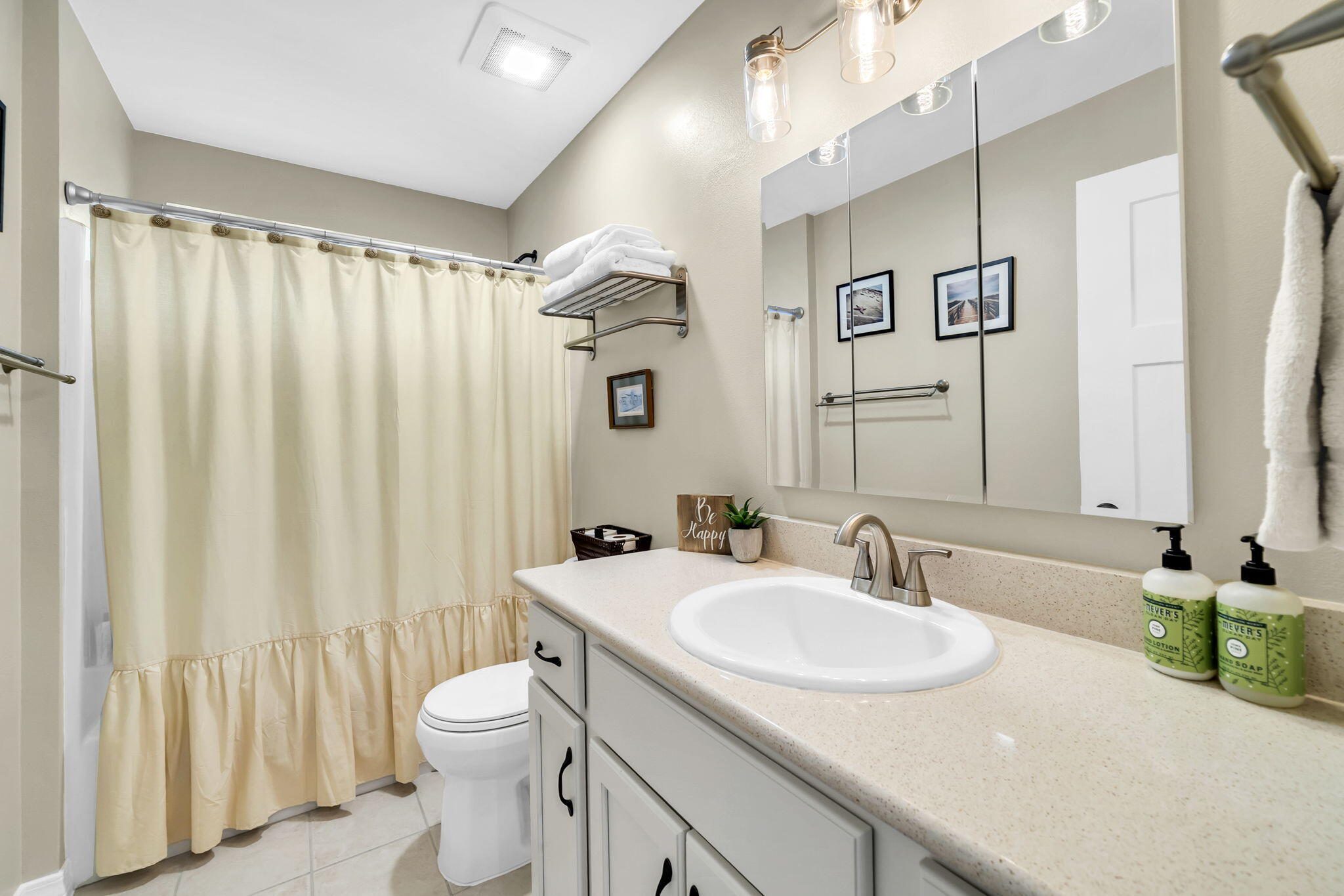 HOLLEY BY THE SEA - Residential
