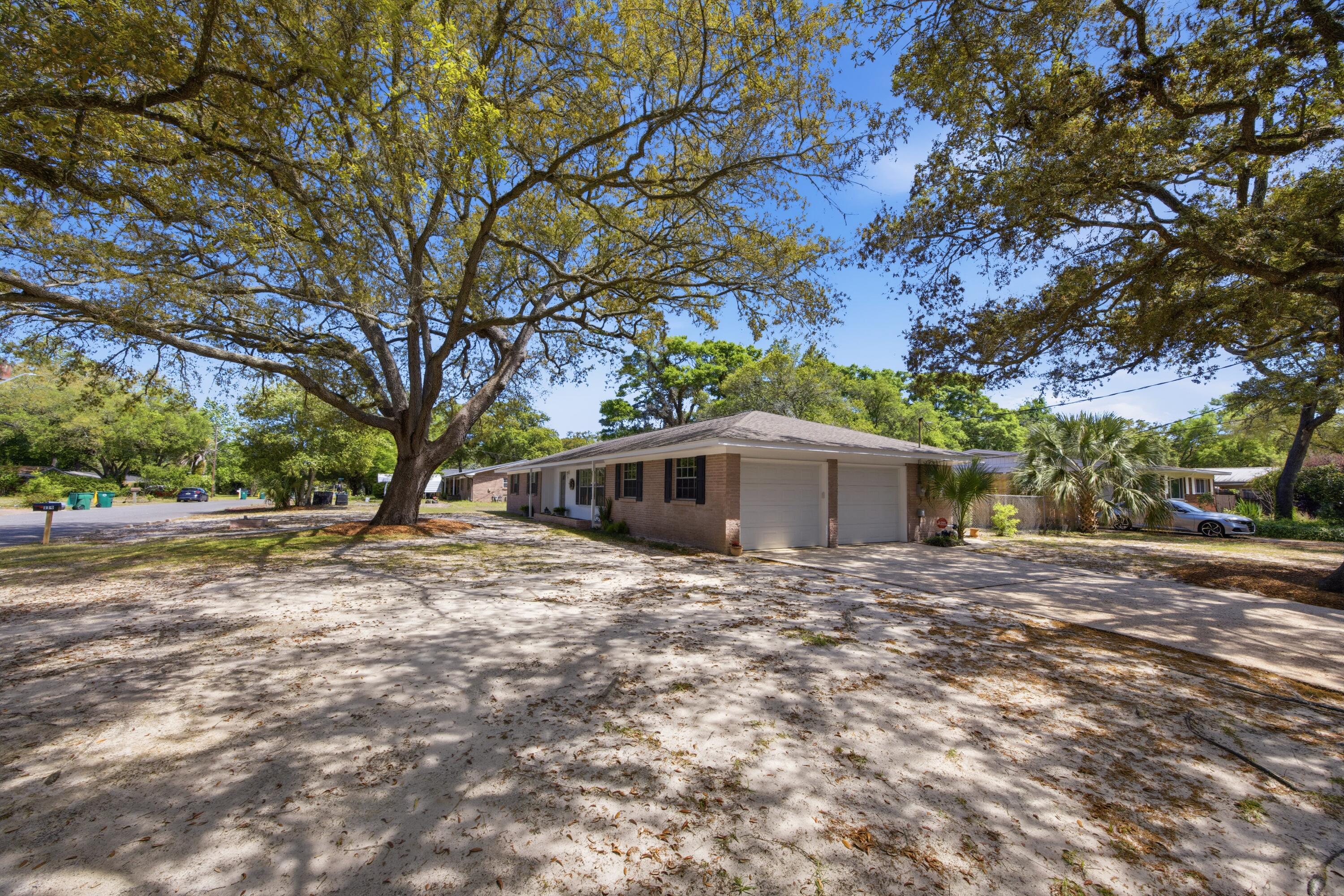 COLONY ESTATES - Residential