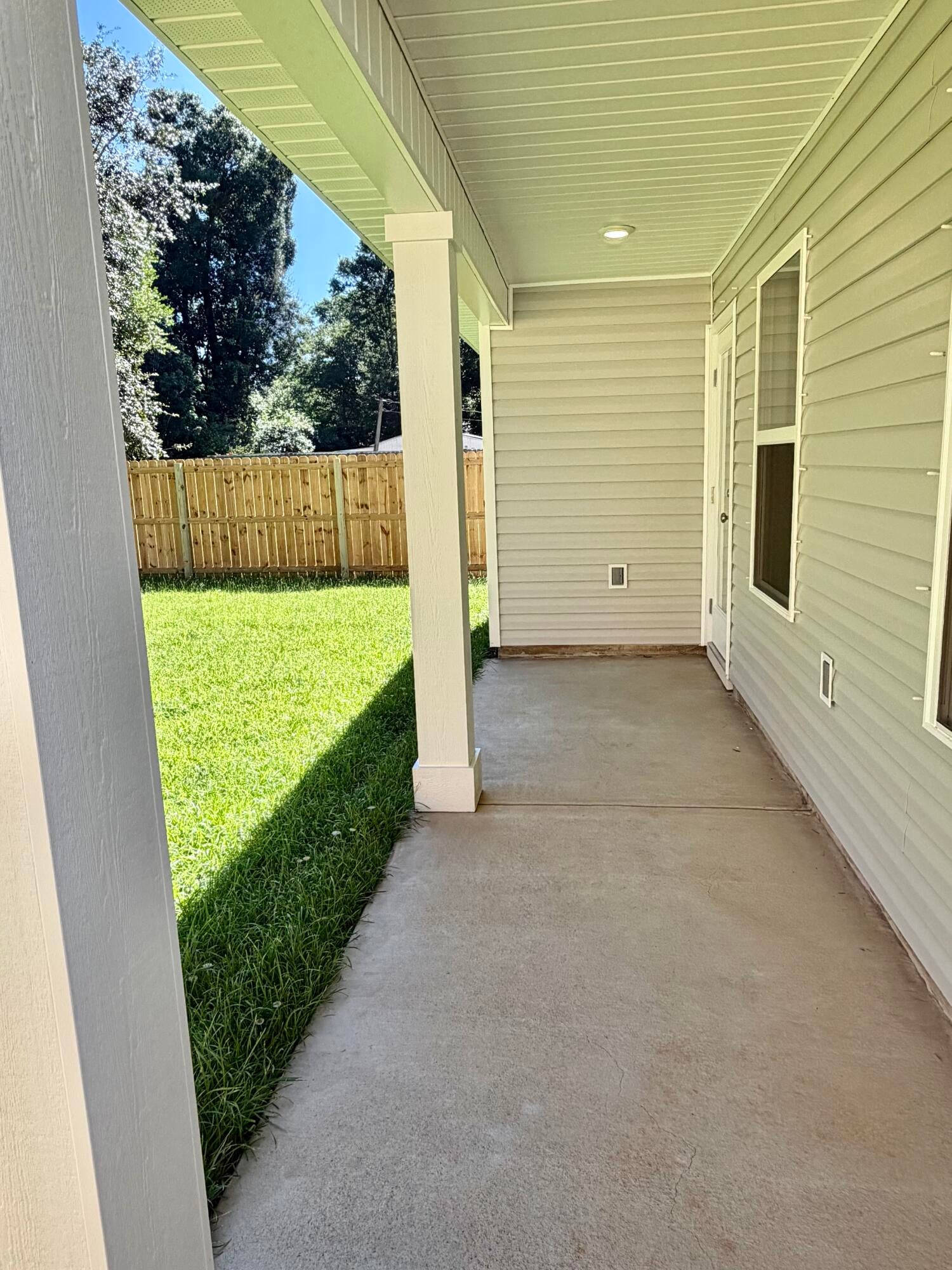 MORRIS ADDN TO CRESTVIEW - Residential Lease