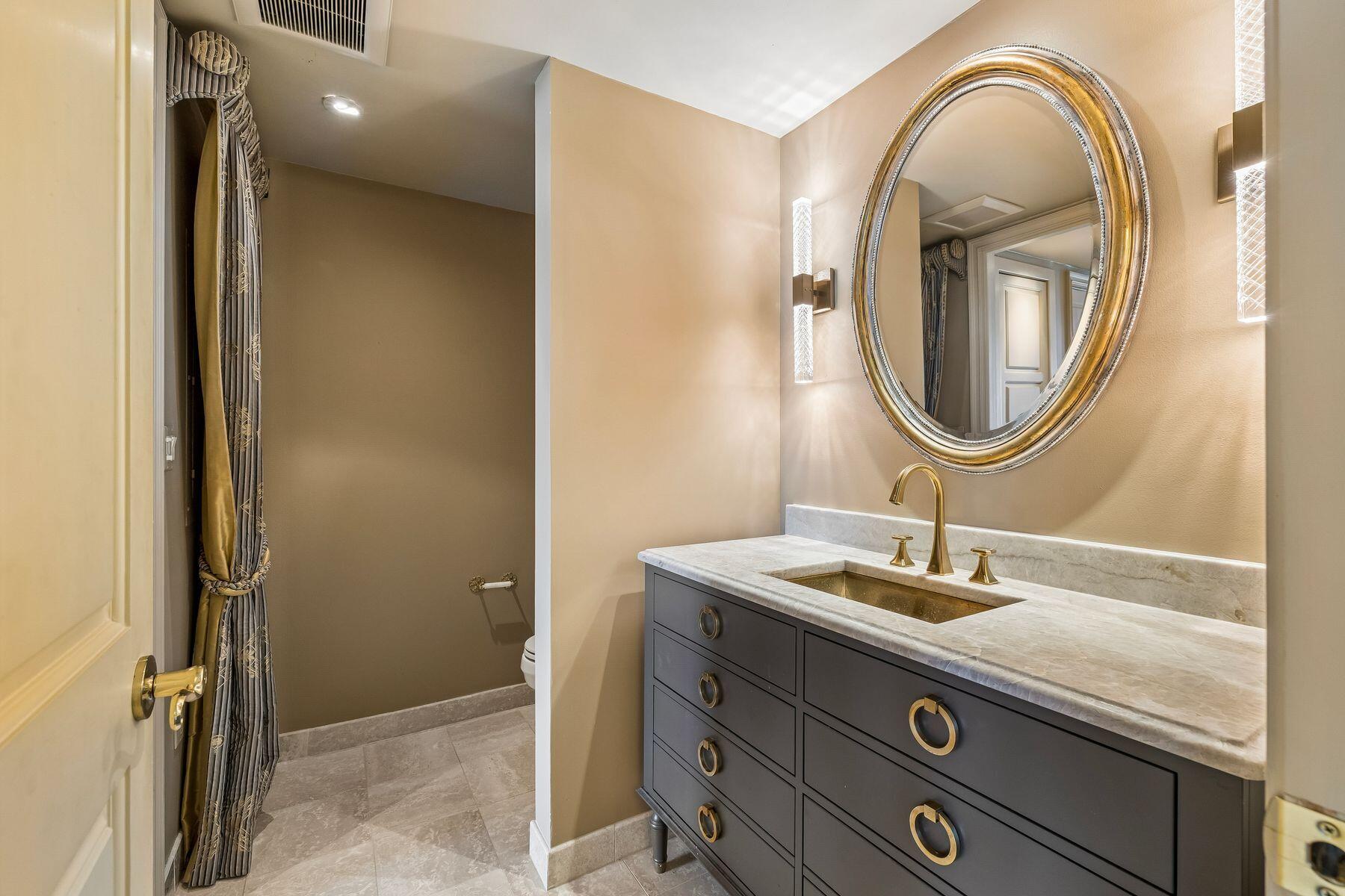 THE ULTIMATE CONDO - Residential