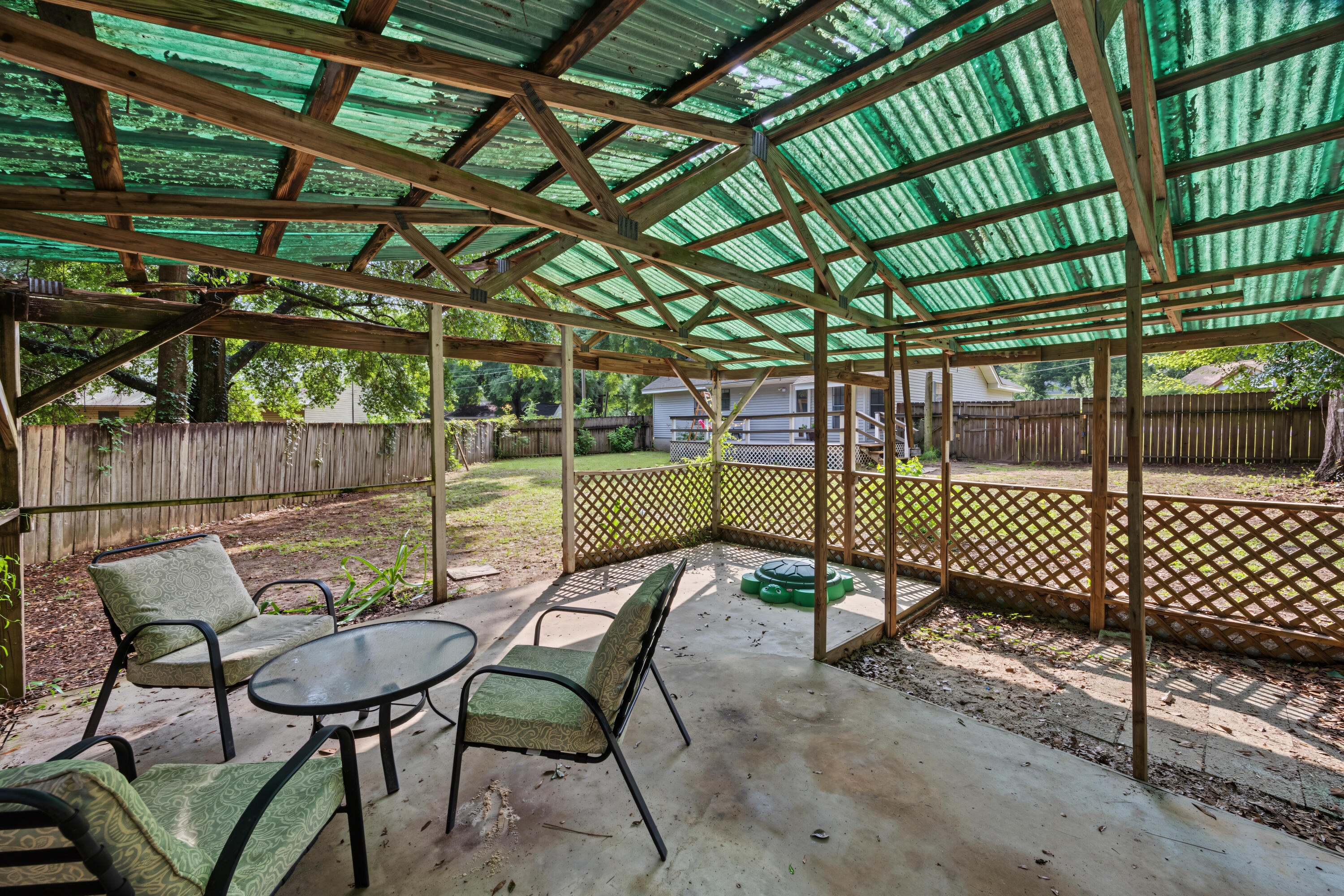 BEACONS BEND SOUTH - Residential
