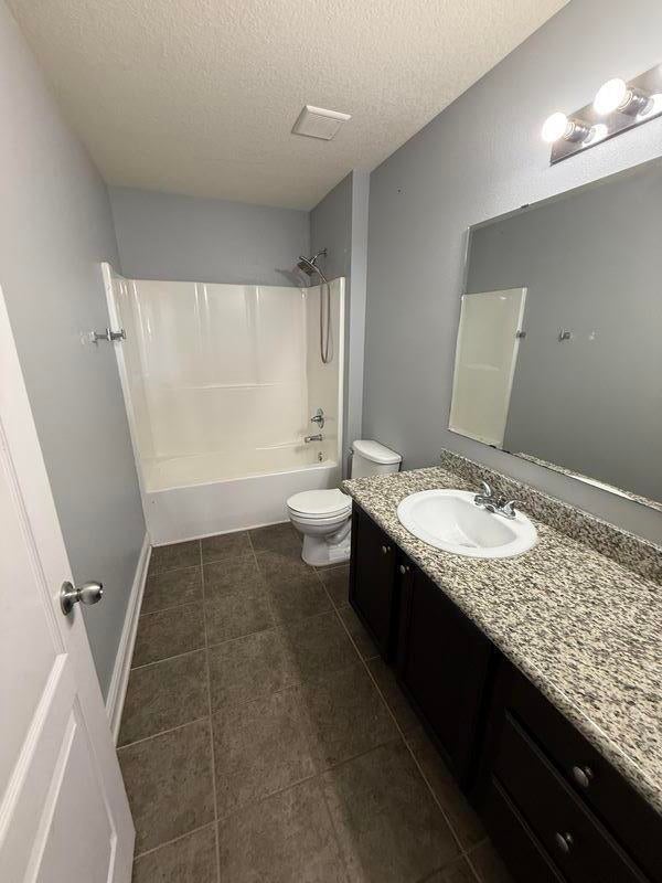 DUGGAN POND ESTATES - Residential