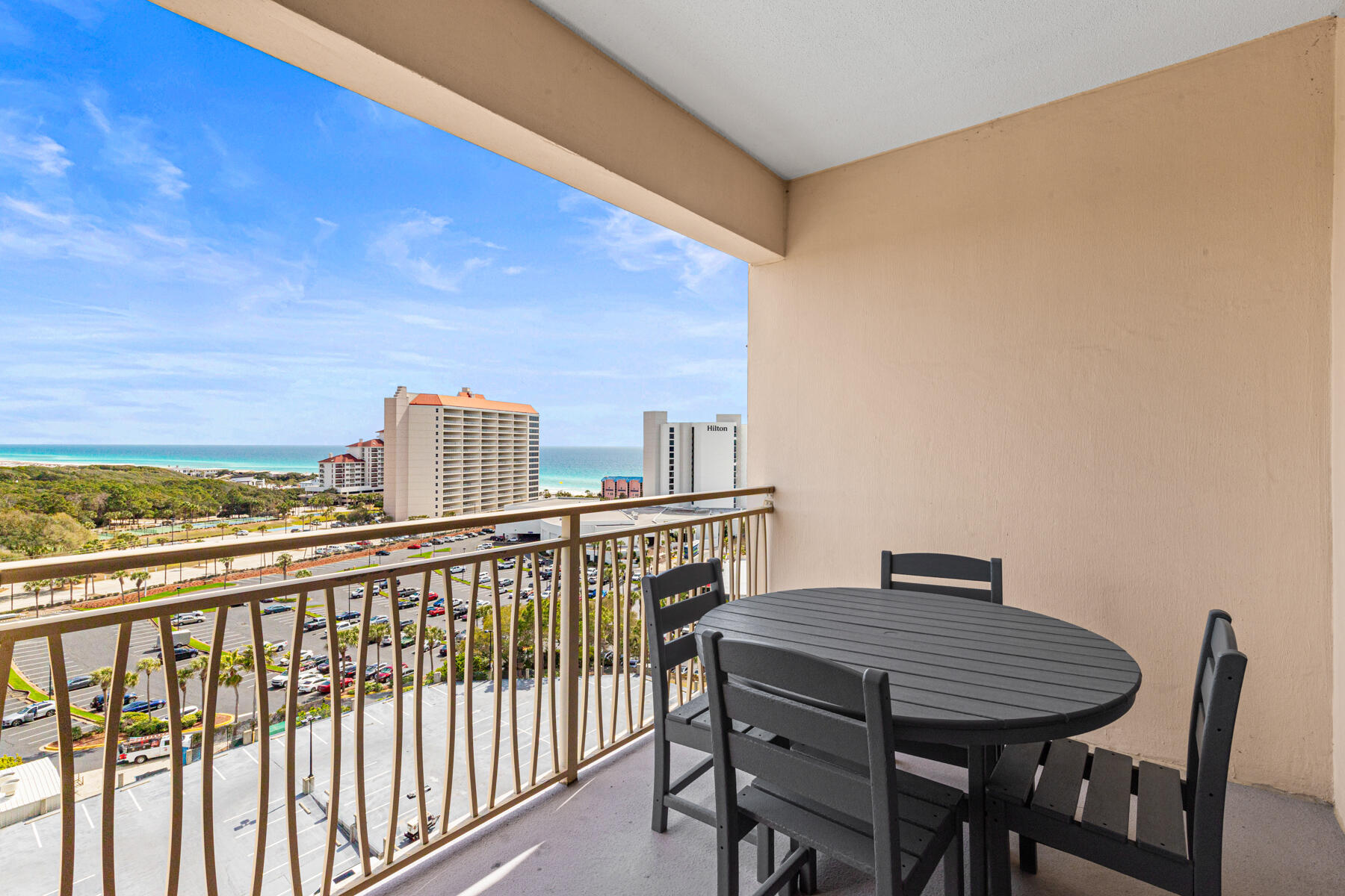 LUAU I - Residential