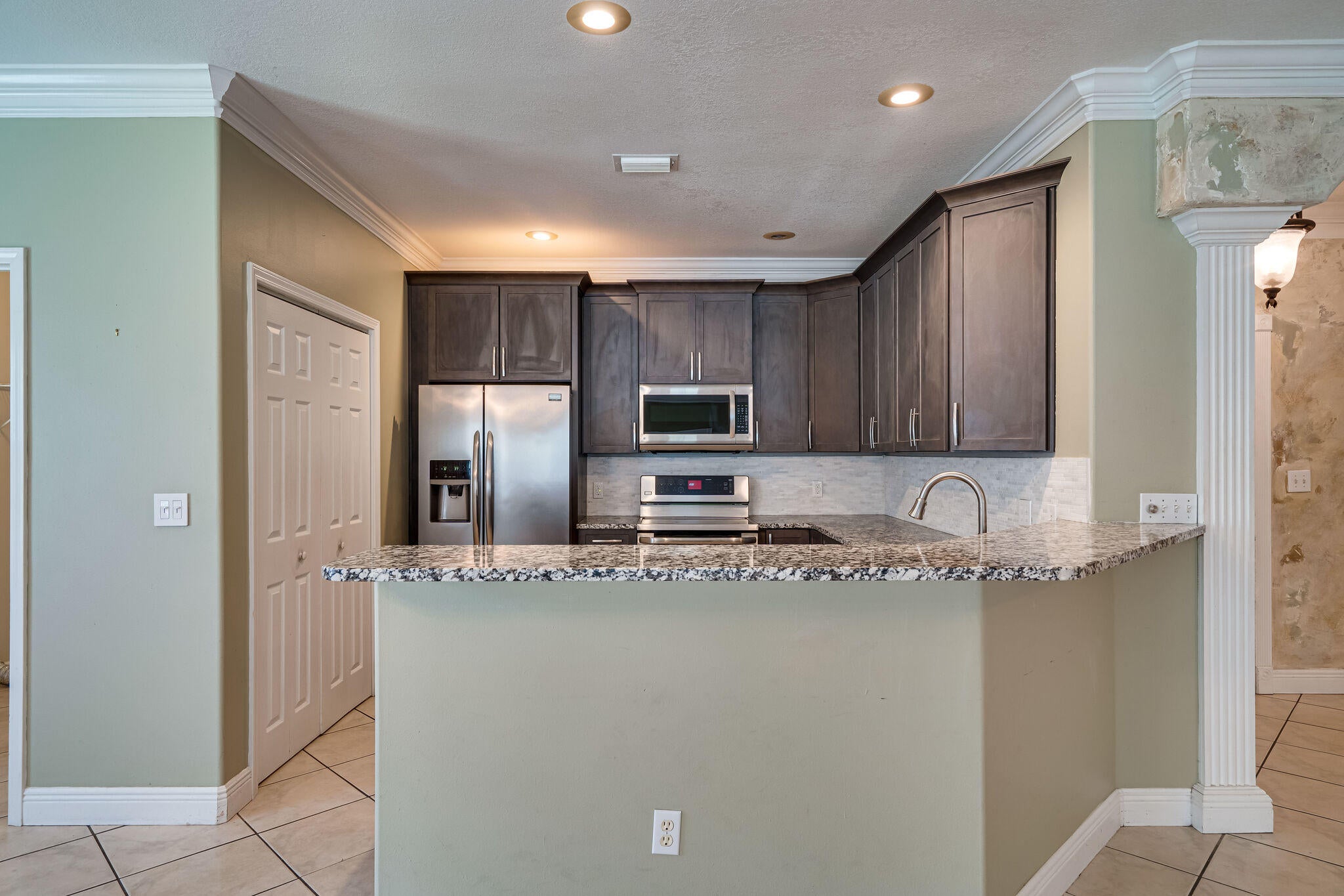 INDIAN TRAIL ESTATES - Residential Lease