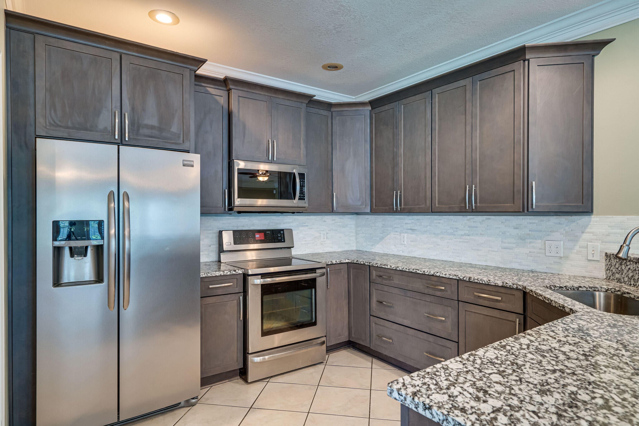 INDIAN TRAIL ESTATES - Residential Lease