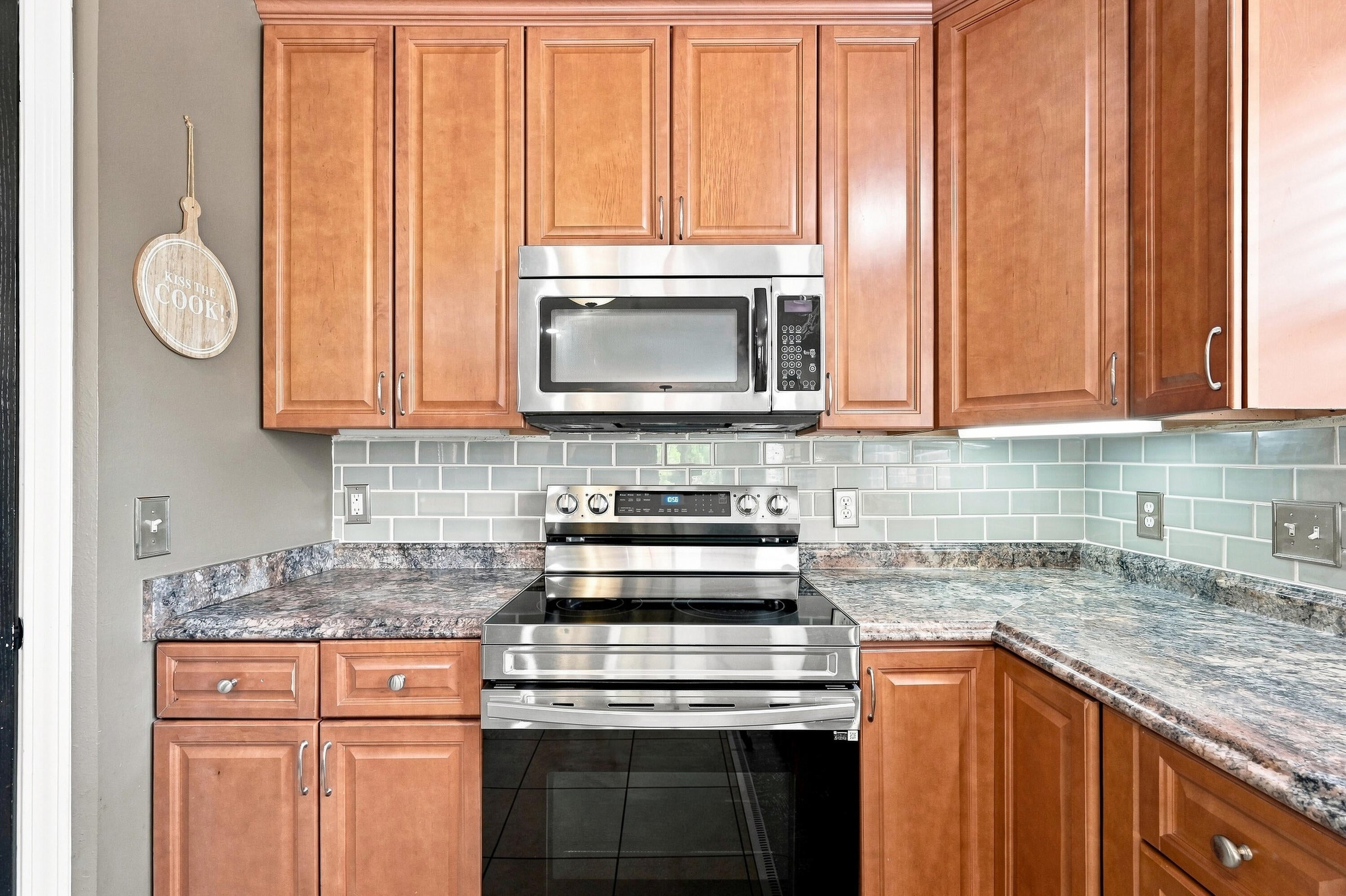 HUNTERS RIDGE - Residential