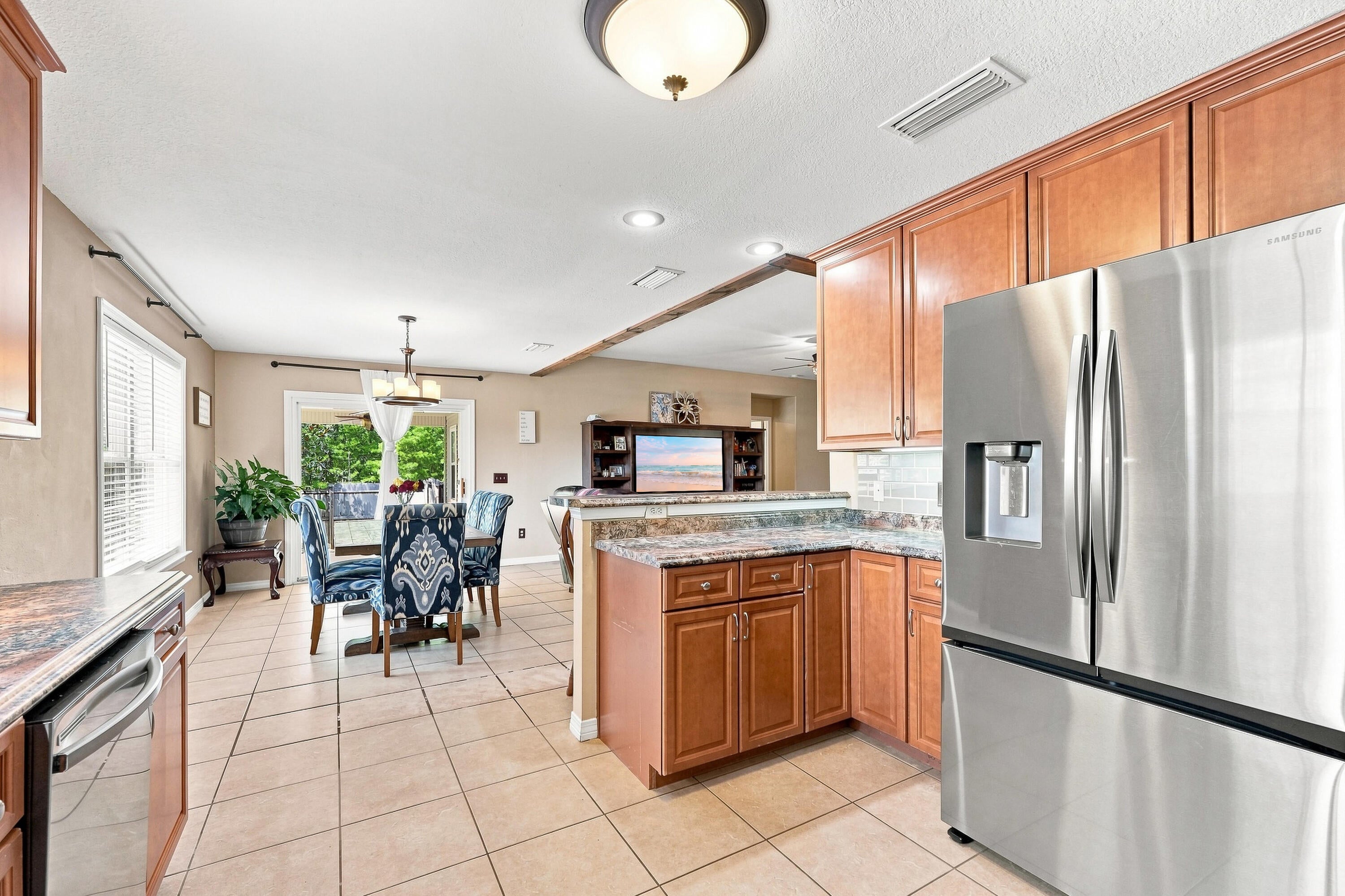 HUNTERS RIDGE - Residential