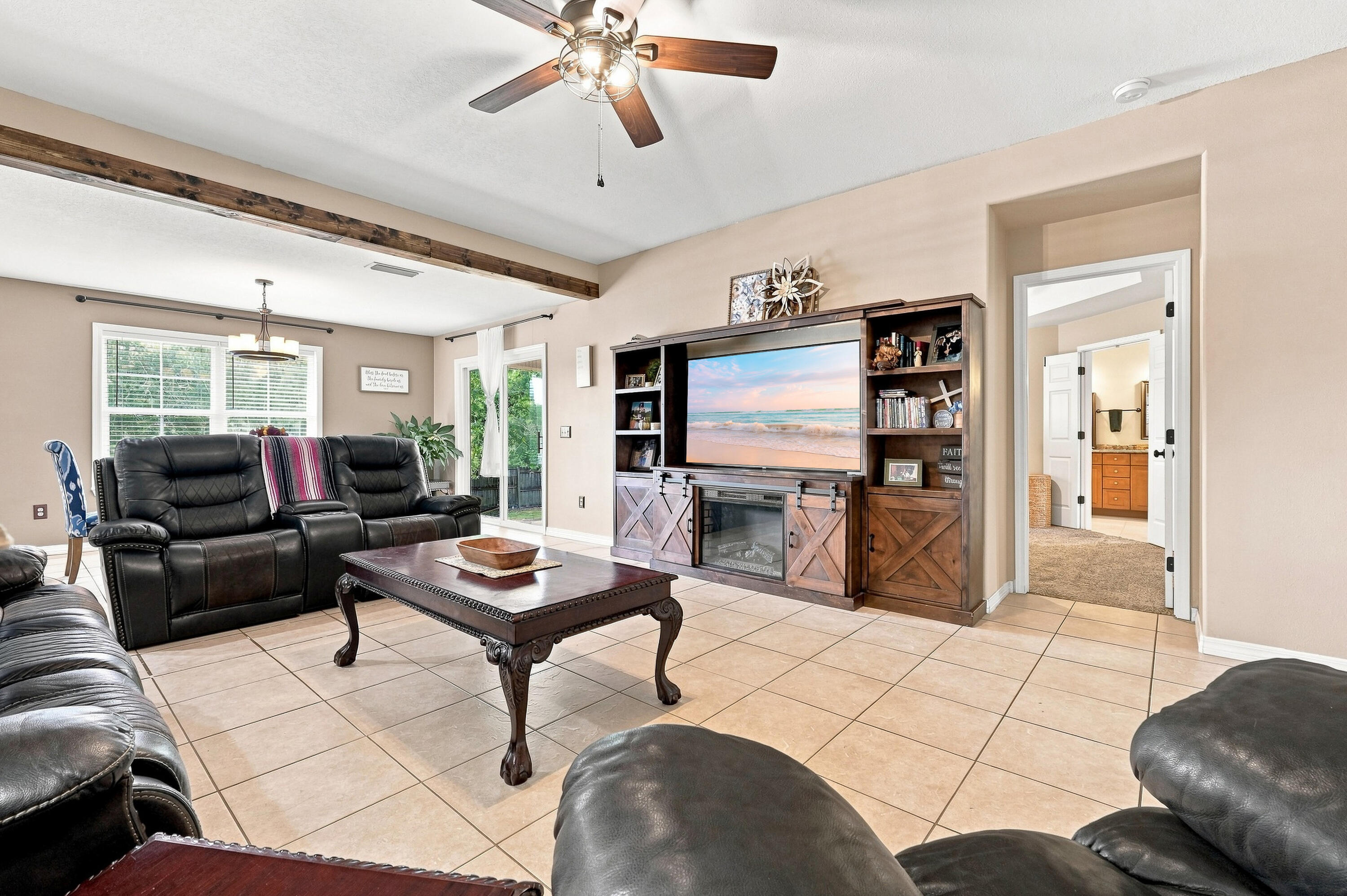 HUNTERS RIDGE - Residential