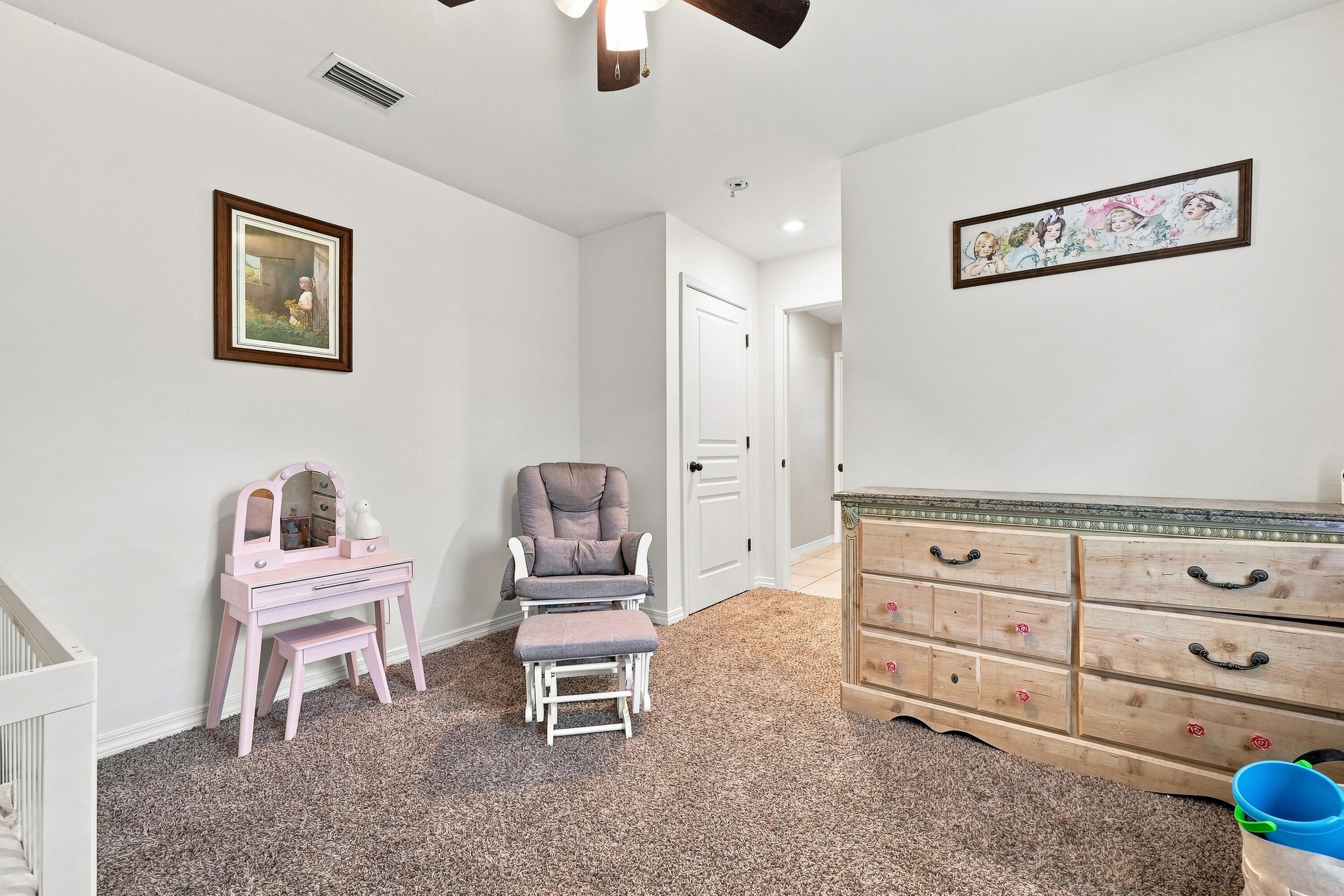 HUNTERS RIDGE - Residential