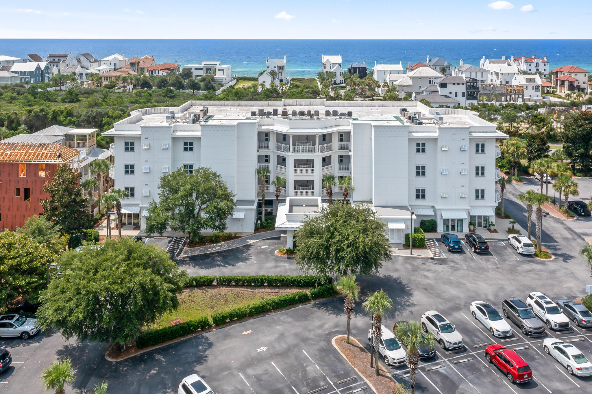 ALEXANDER AT PALM COURT - Residential