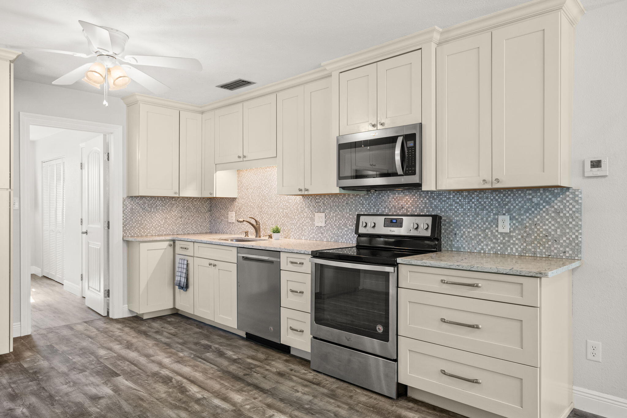 MIRAMAR HEIGHTS - Residential