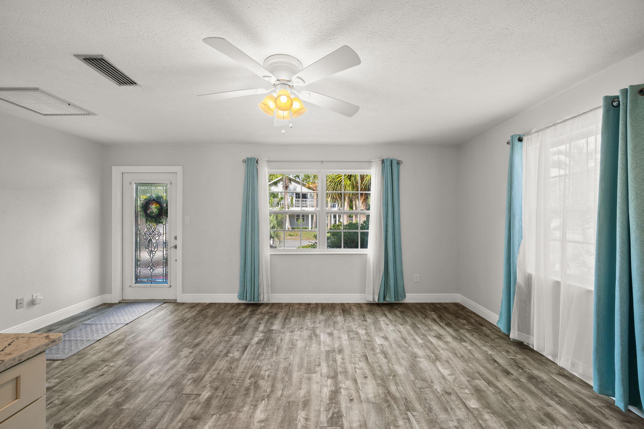 MIRAMAR HEIGHTS - Residential