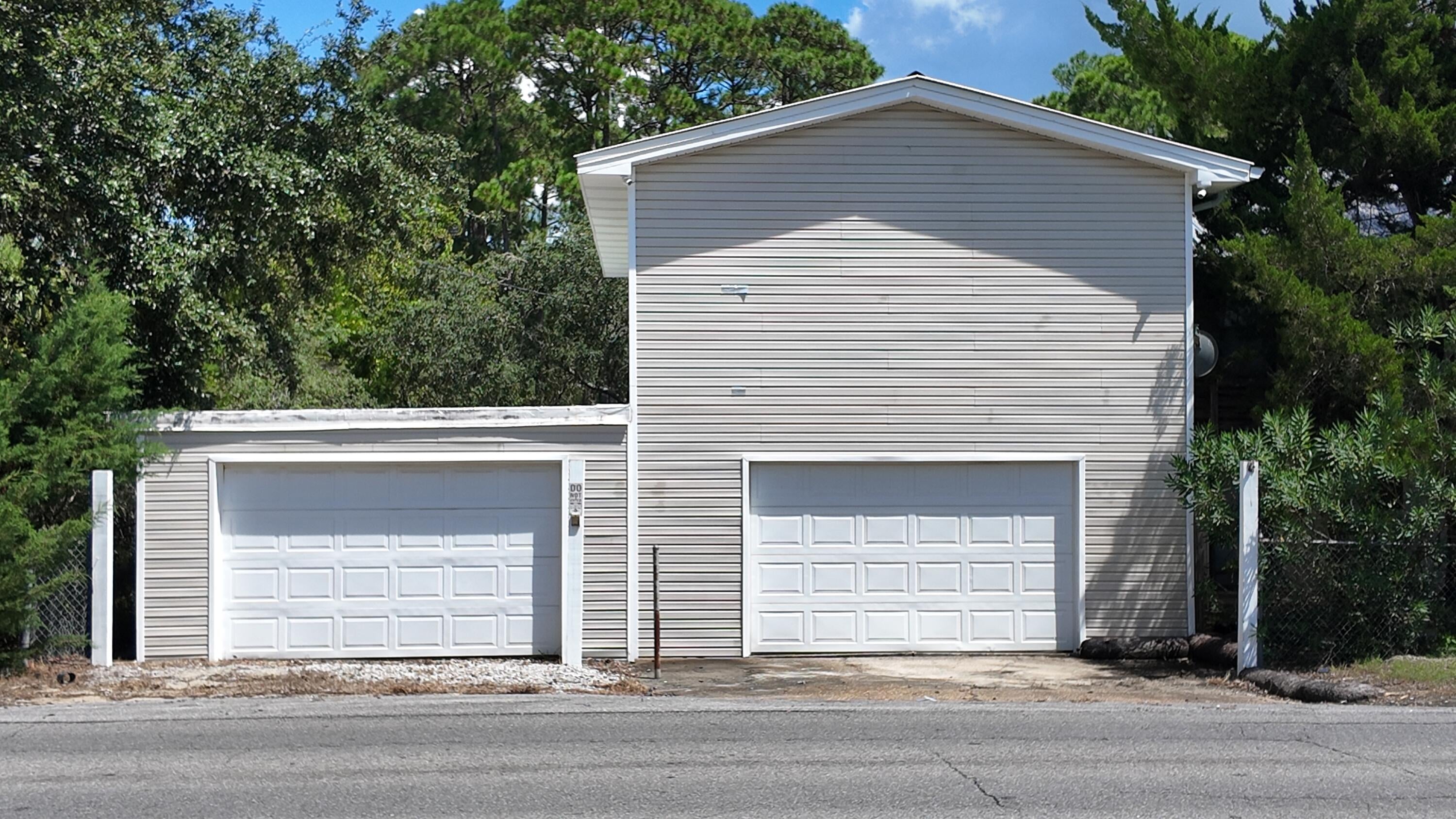 Country Club Estates, An Unrecorded Subdivision - Residential