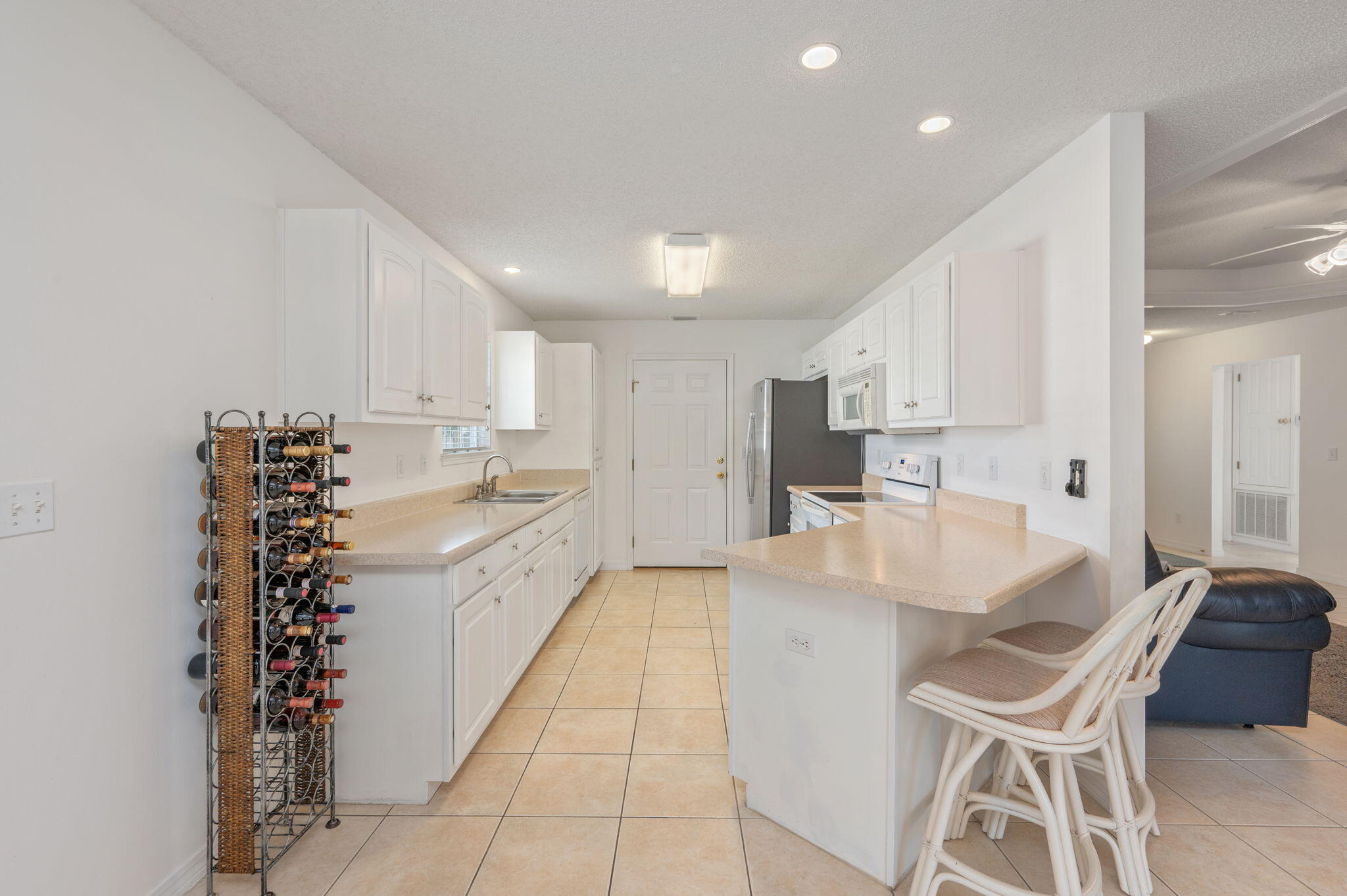 OAKRIDGE MANOR - Residential