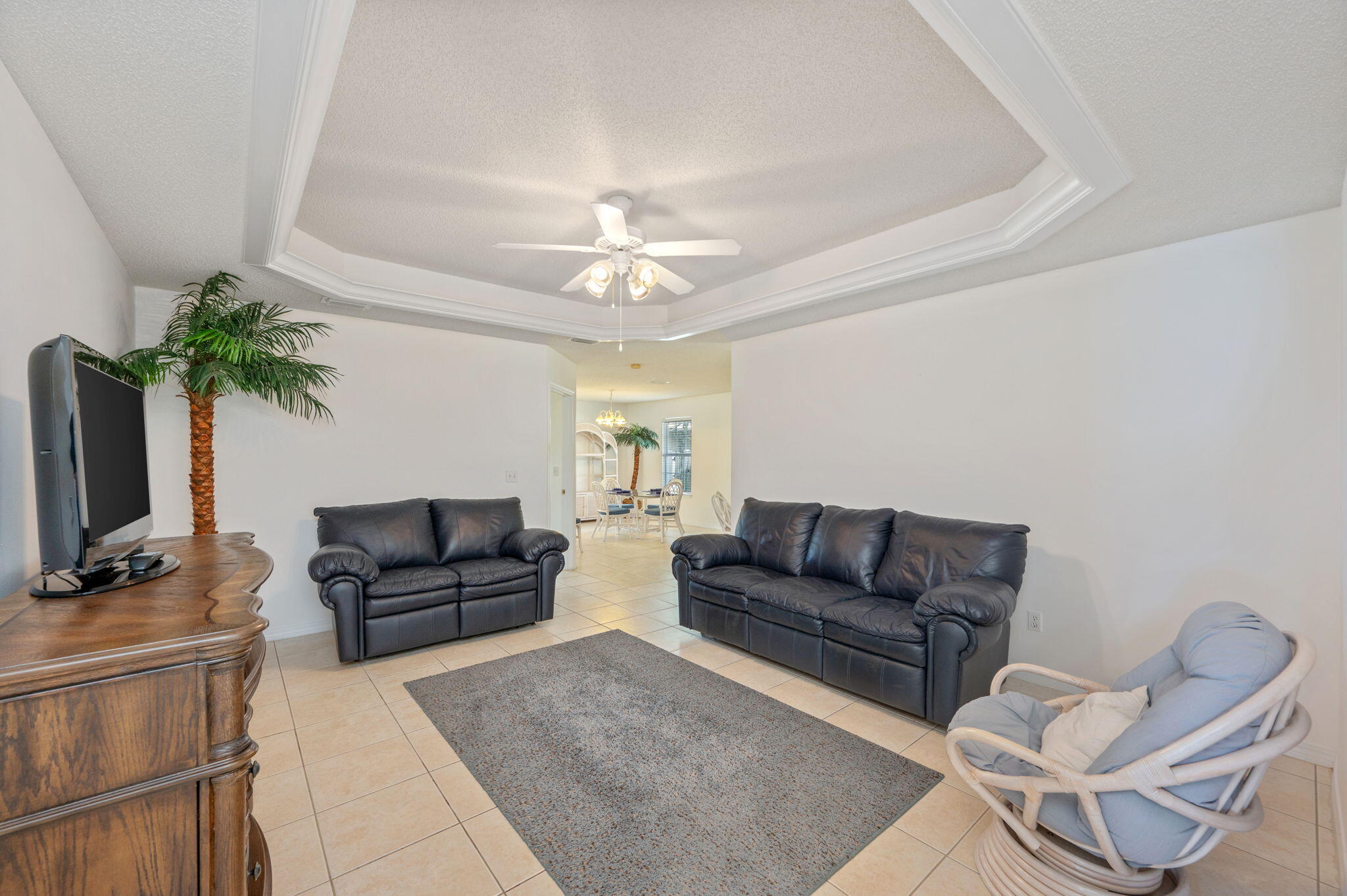 OAKRIDGE MANOR - Residential