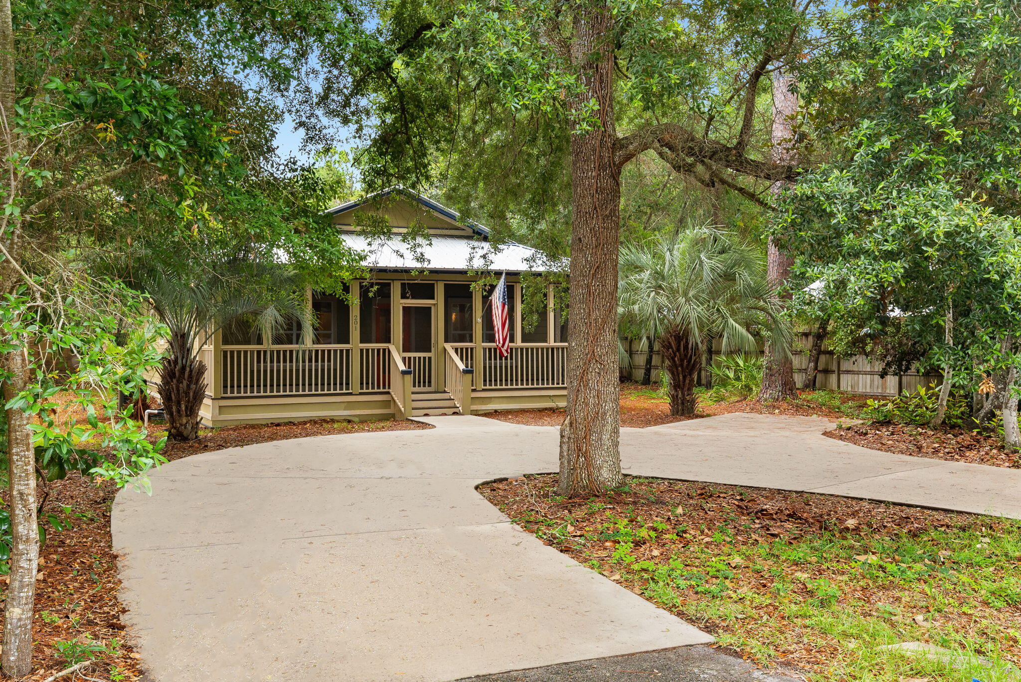 DAUGHETTES AMENDED - Residential