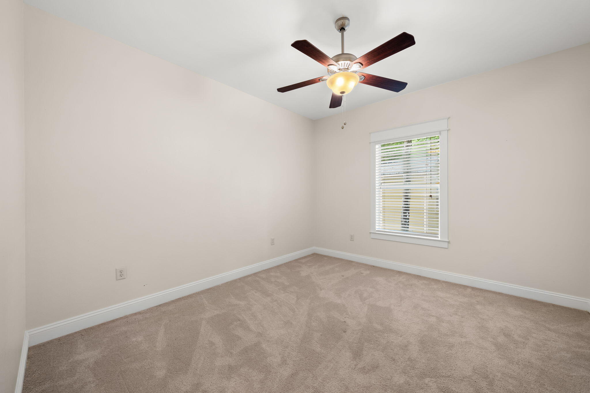 DAUGHETTES AMENDED - Residential