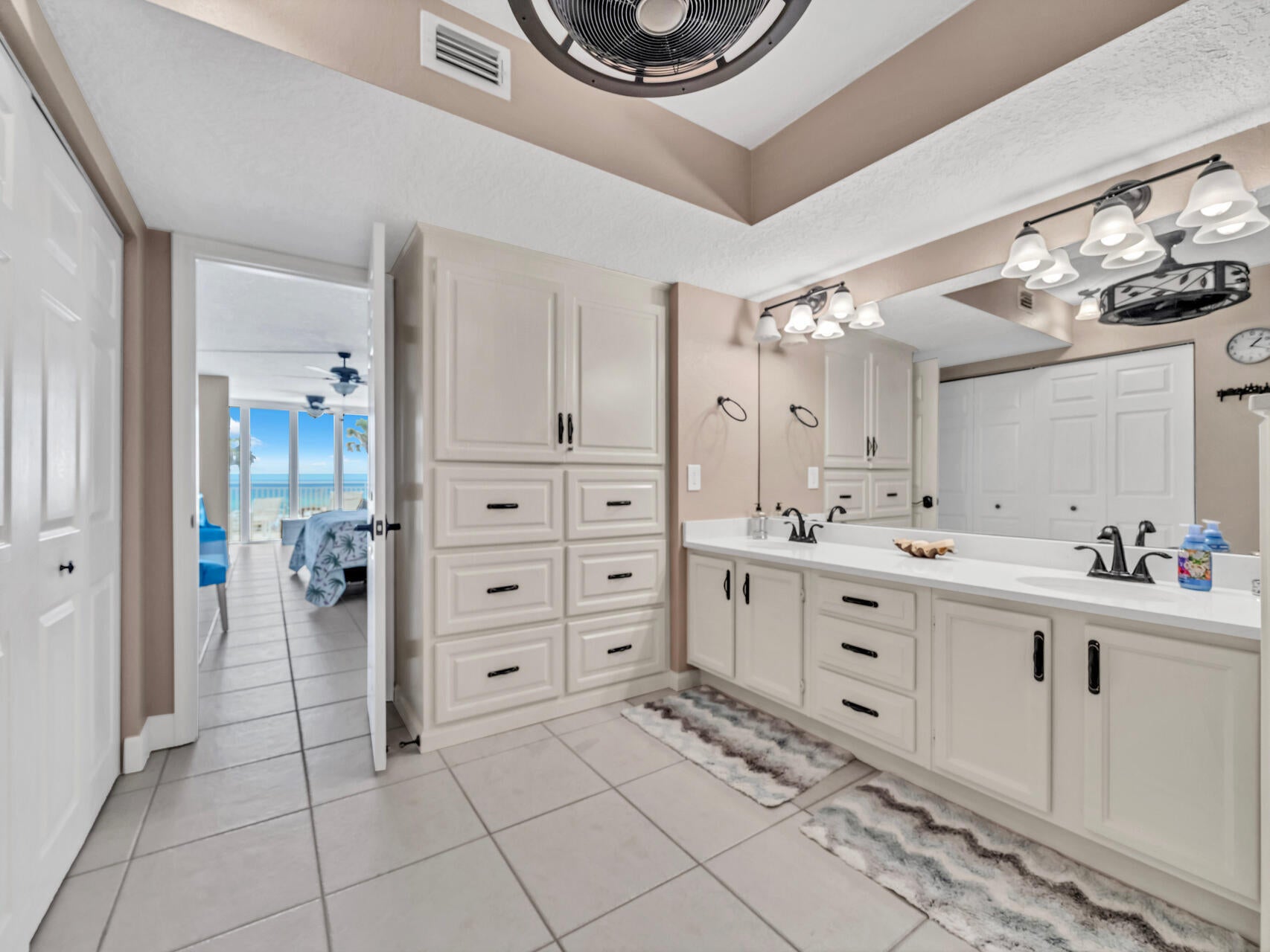 GULFSHORE CONDO - Residential