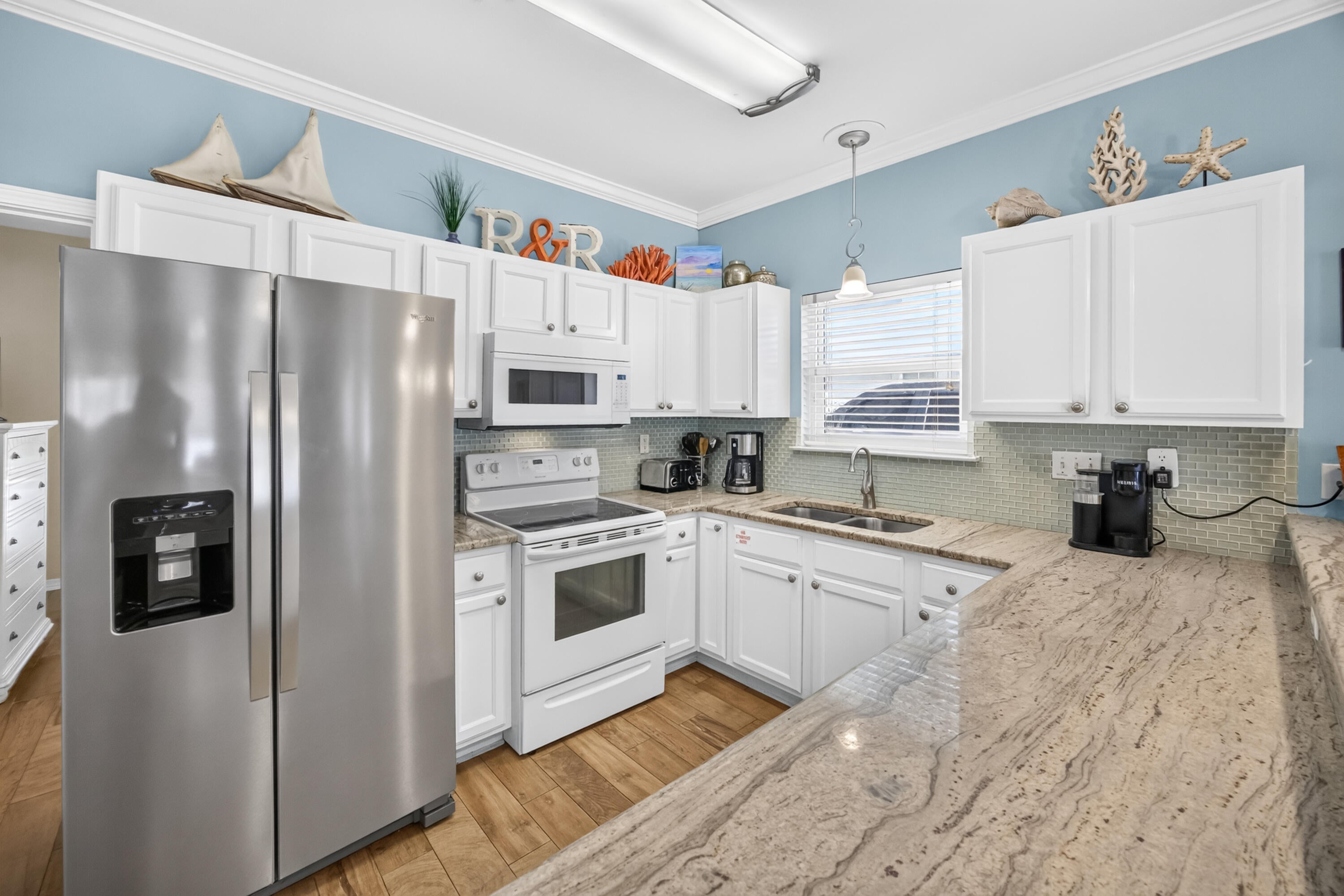 CRYSTAL BEACH - Residential