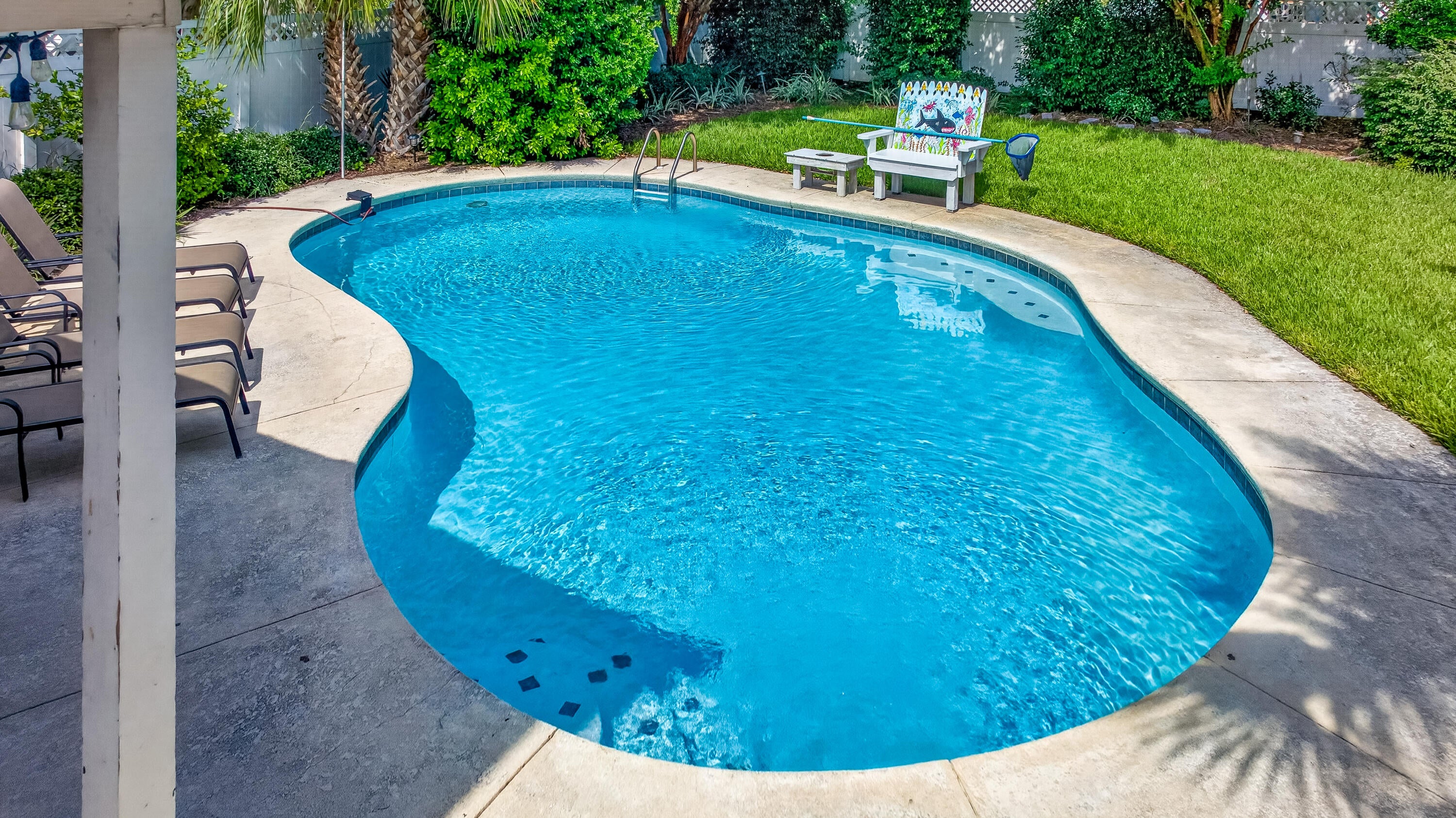 CRYSTAL BEACH - Residential