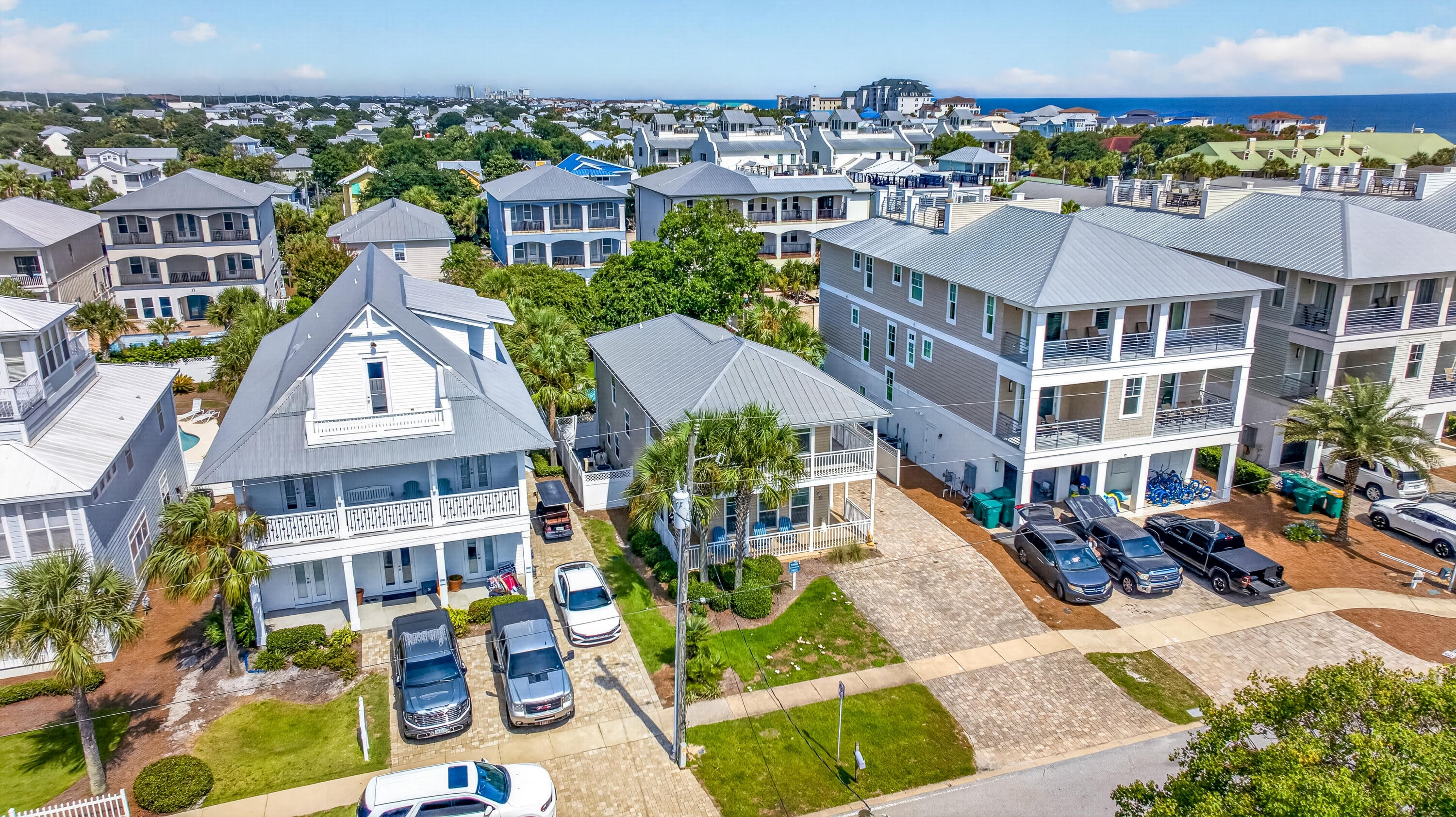 CRYSTAL BEACH - Residential
