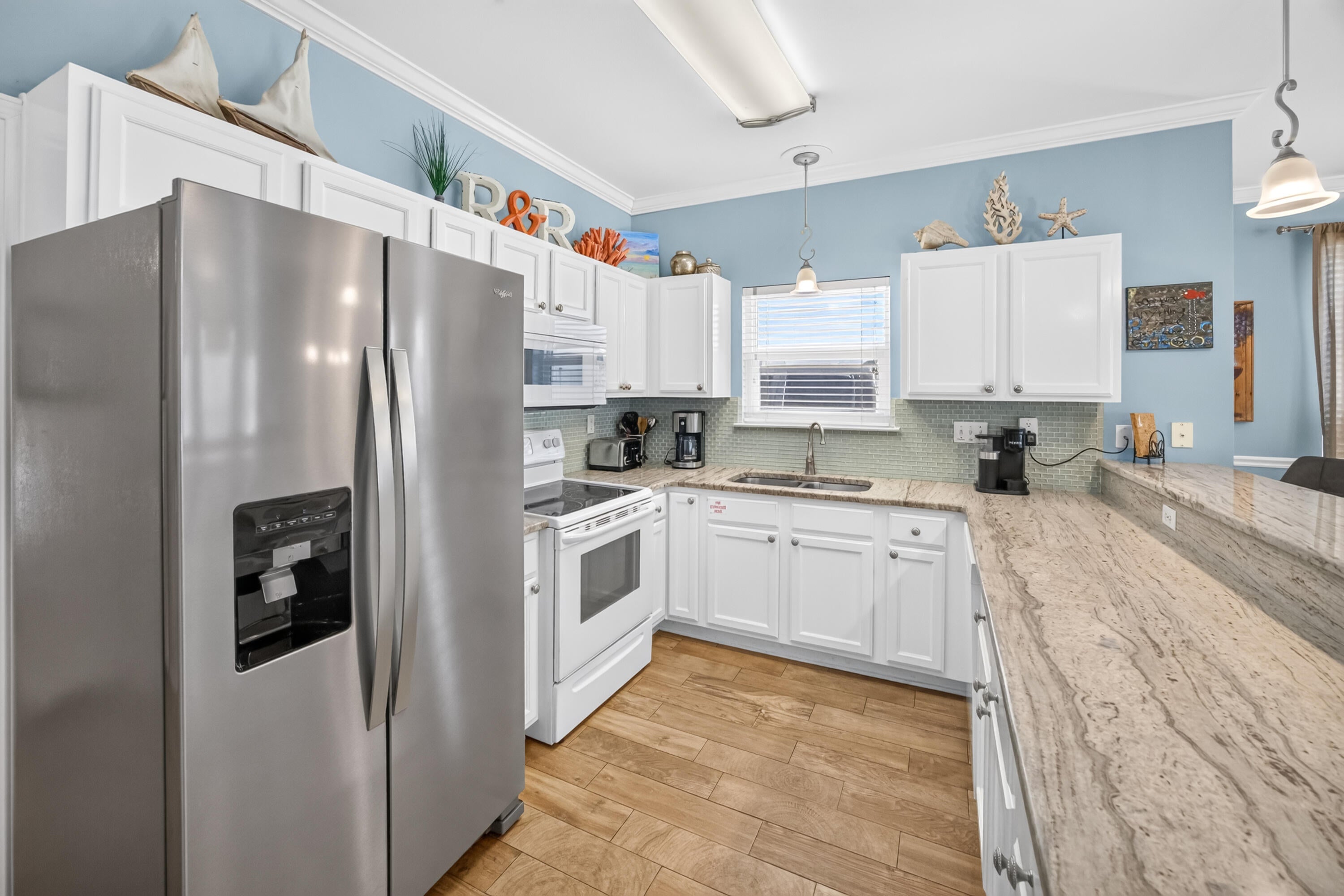 CRYSTAL BEACH - Residential