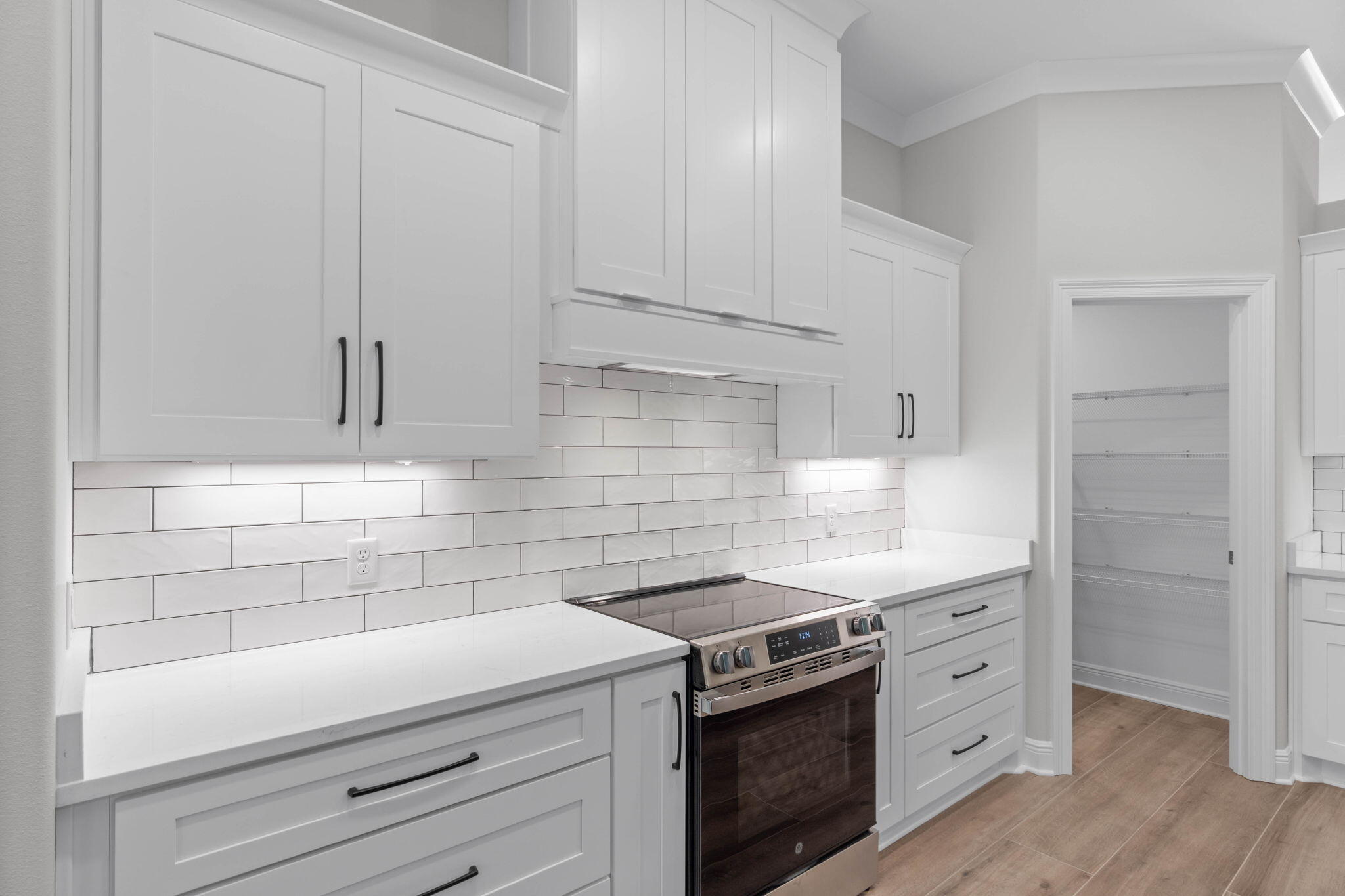 HOLLEY BY THE SEA - Residential