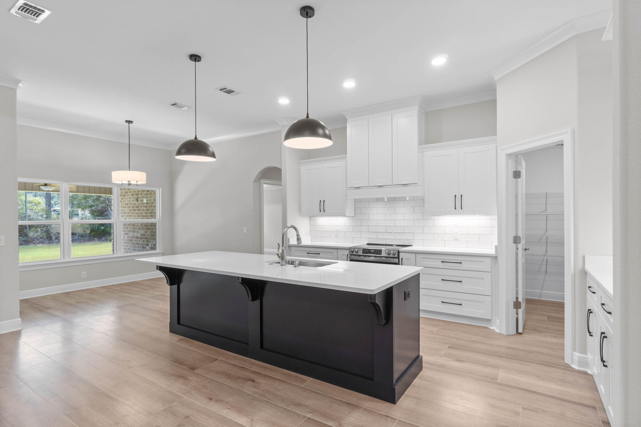 HOLLEY BY THE SEA - Residential