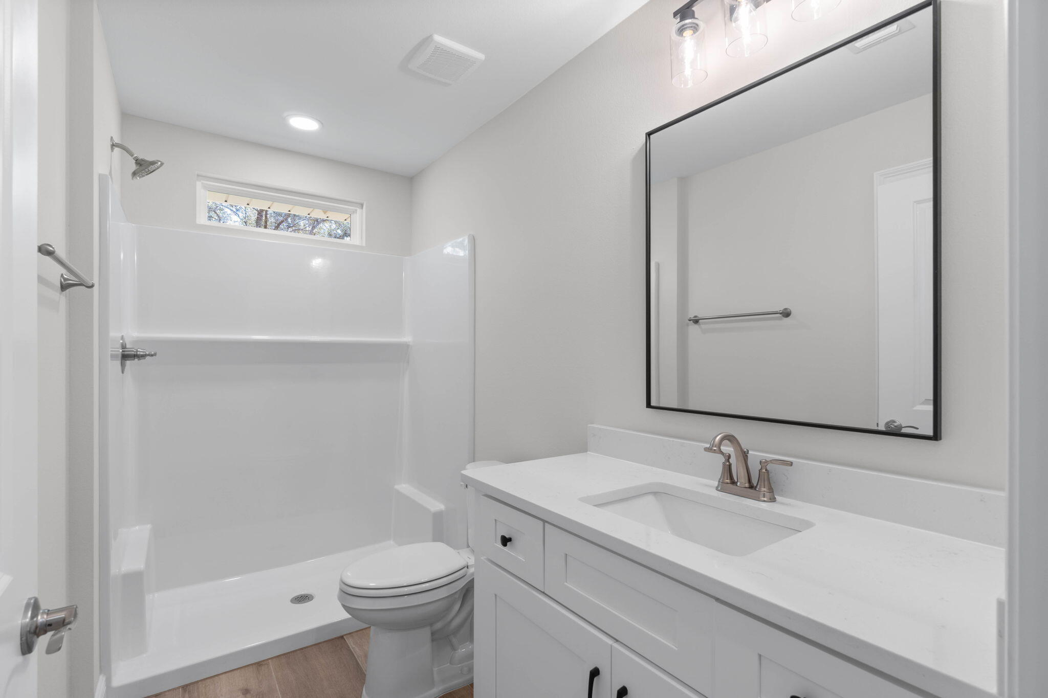 HOLLEY BY THE SEA - Residential