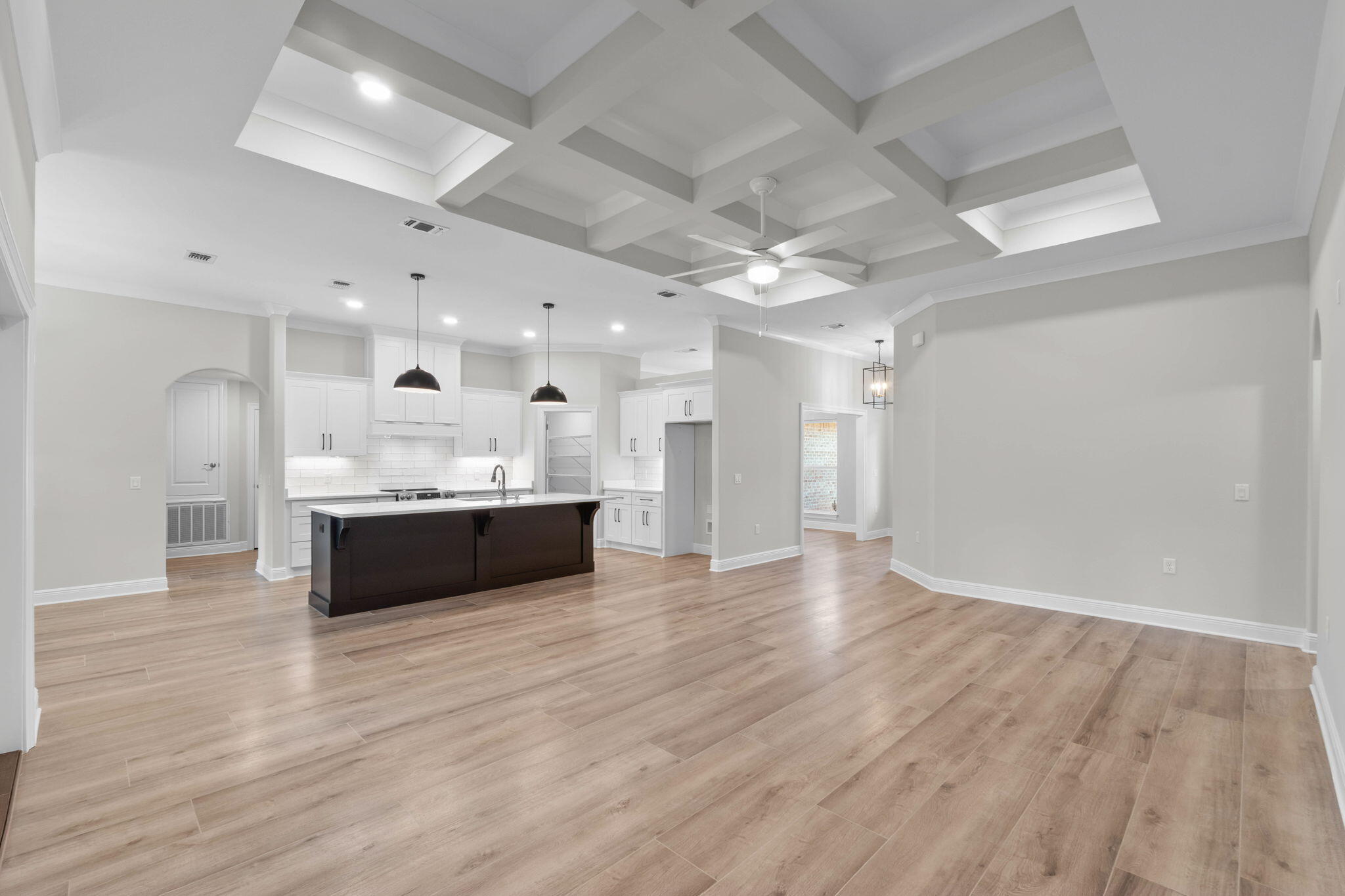 HOLLEY BY THE SEA - Residential