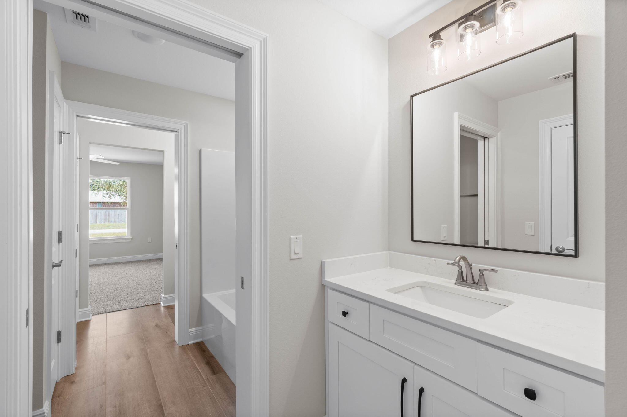 HOLLEY BY THE SEA - Residential