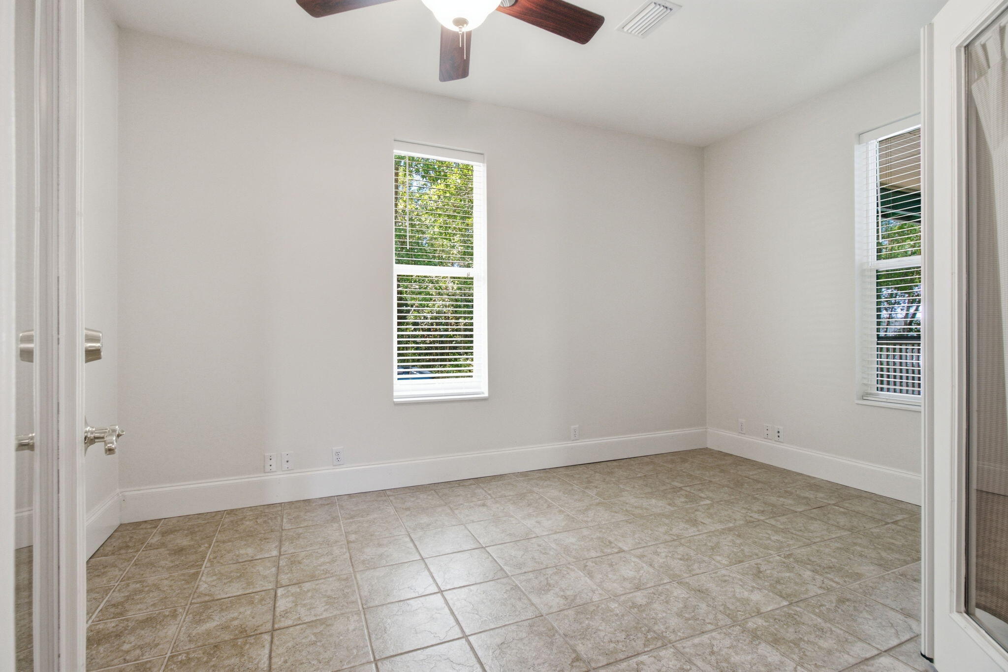 DAUGHETTES AMENDED - Residential
