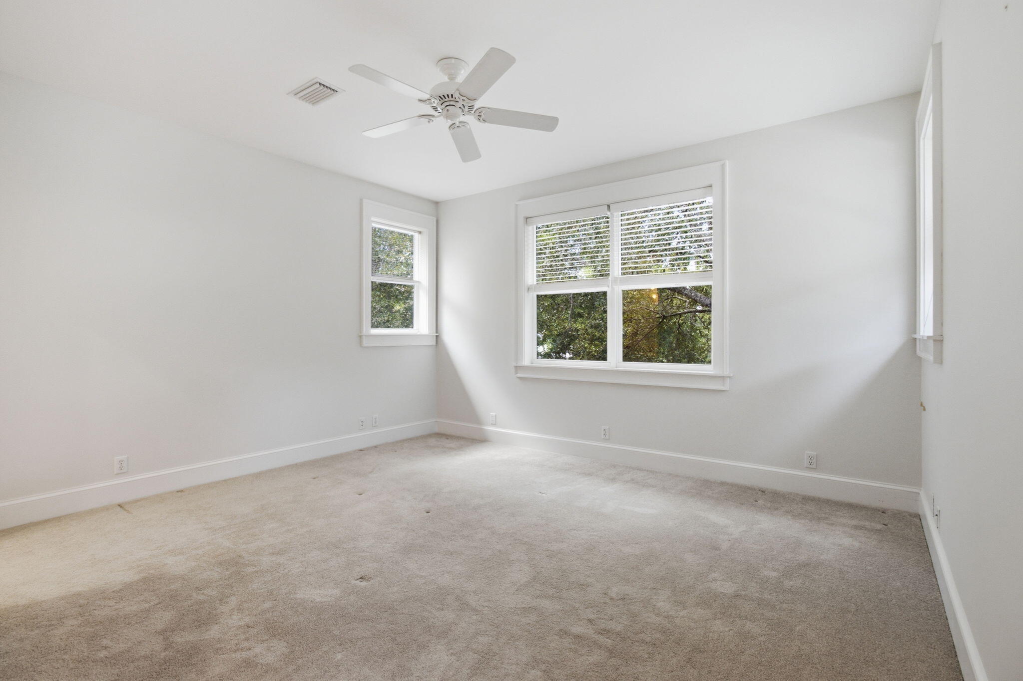 DAUGHETTES AMENDED - Residential